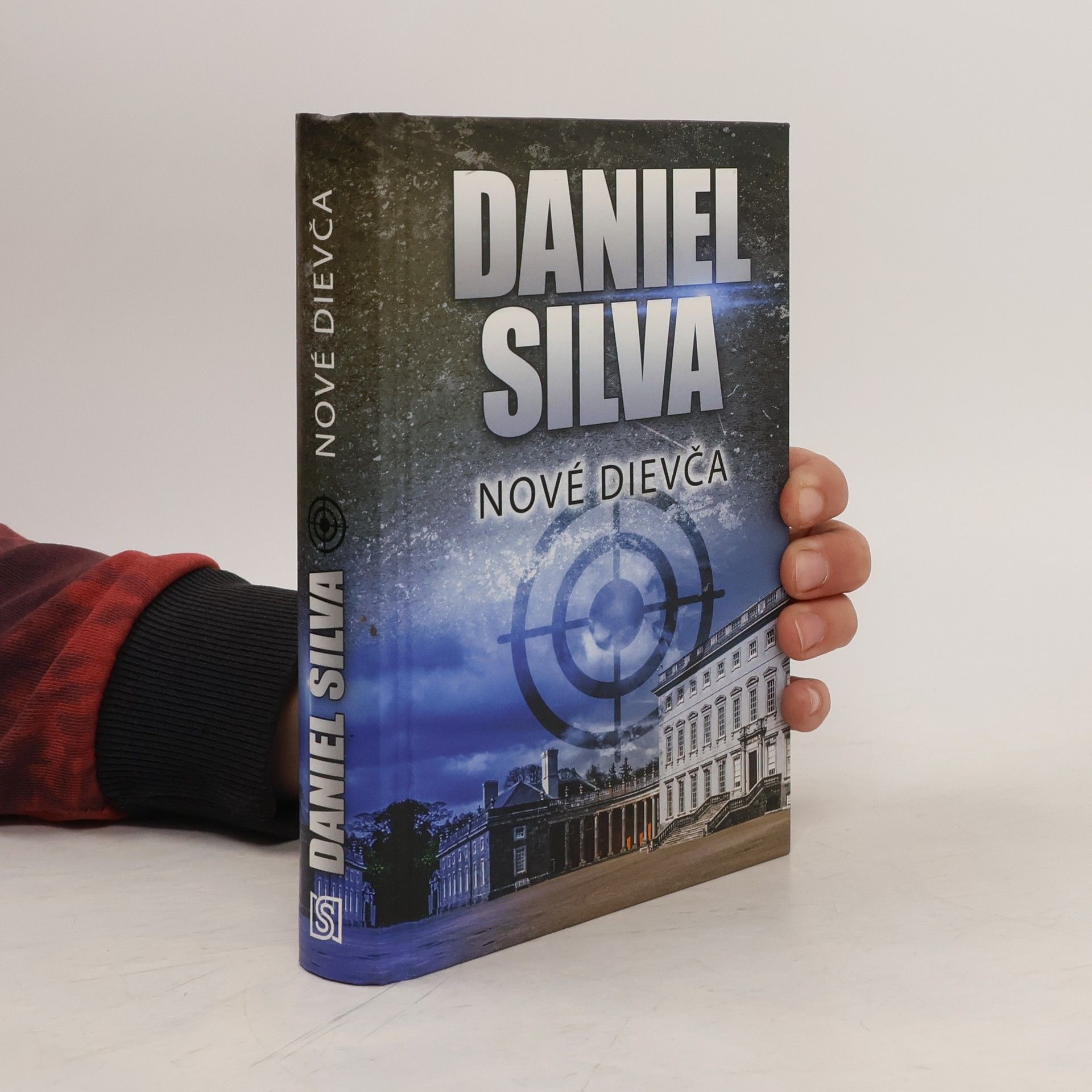 Daniel Silva Nové dievča
