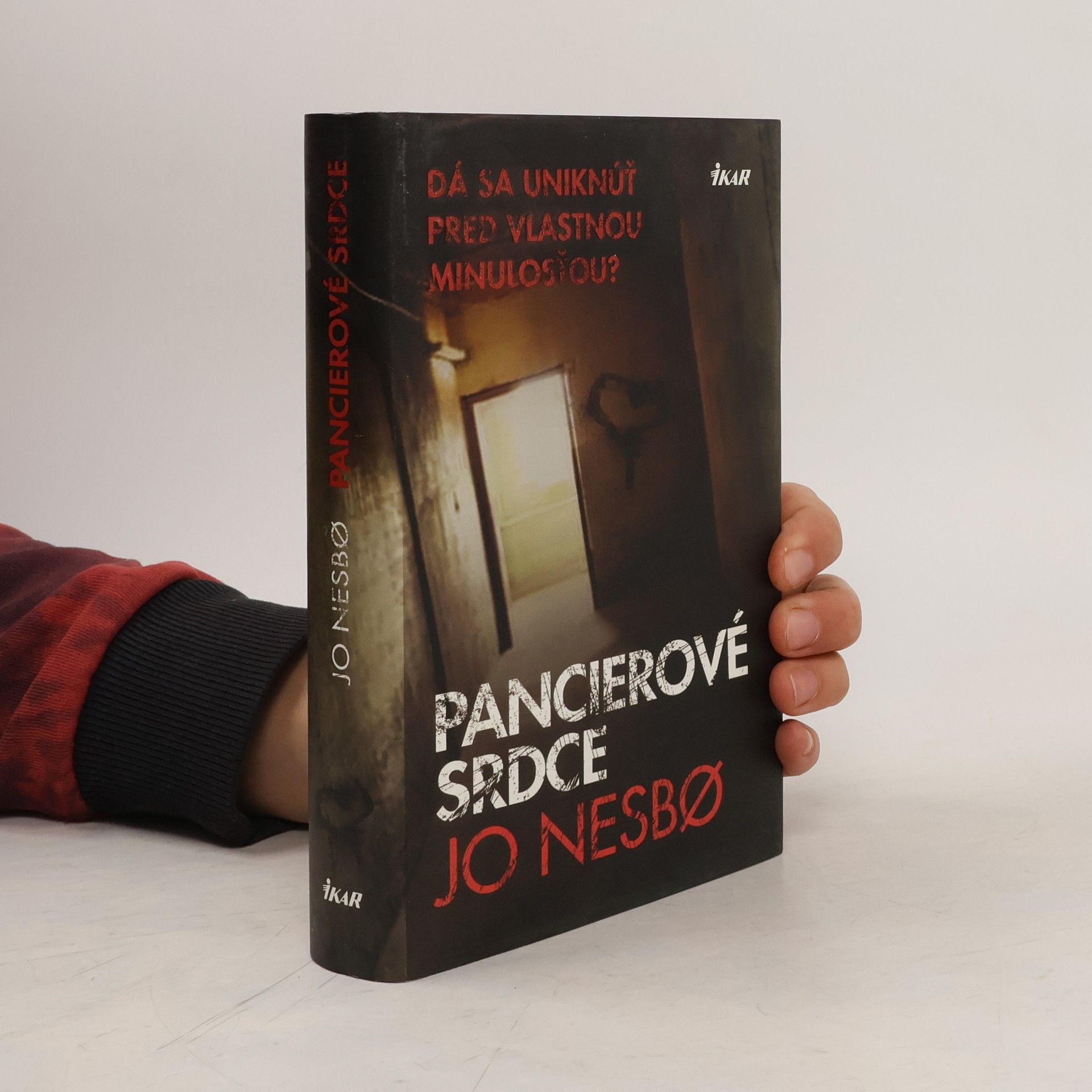 Jo Nesbø Pancierové srdce