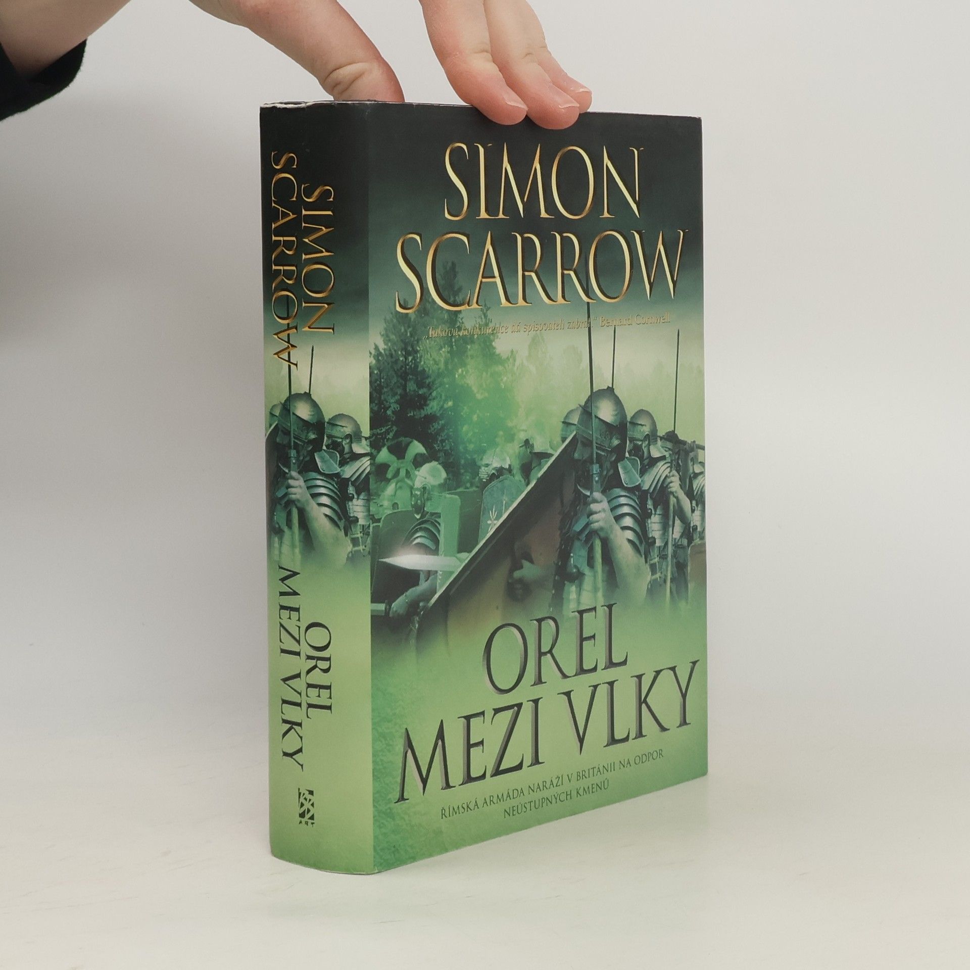 Simon Scarrow Orel mezi vlky