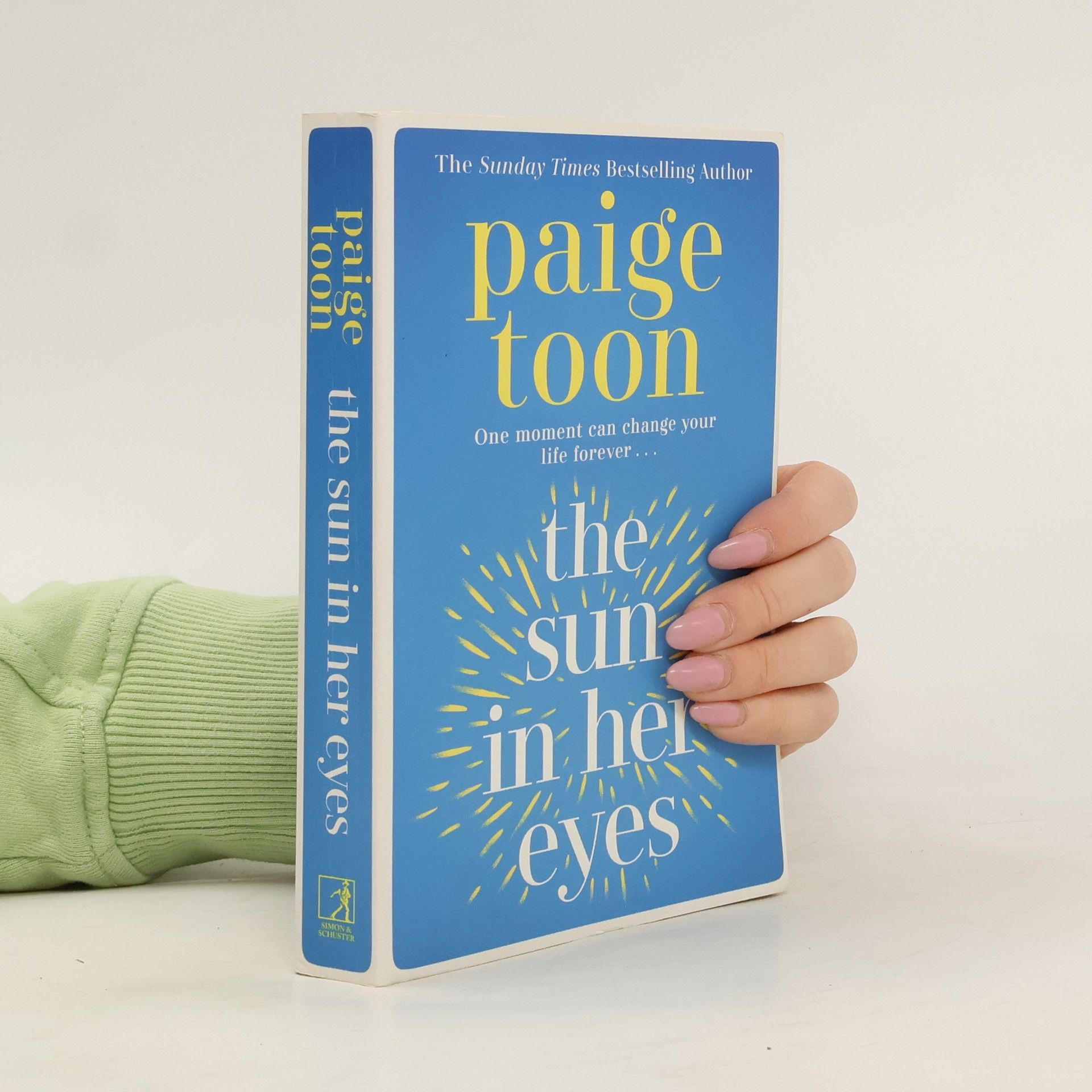 Paige Toon The Sun in Her Eyes