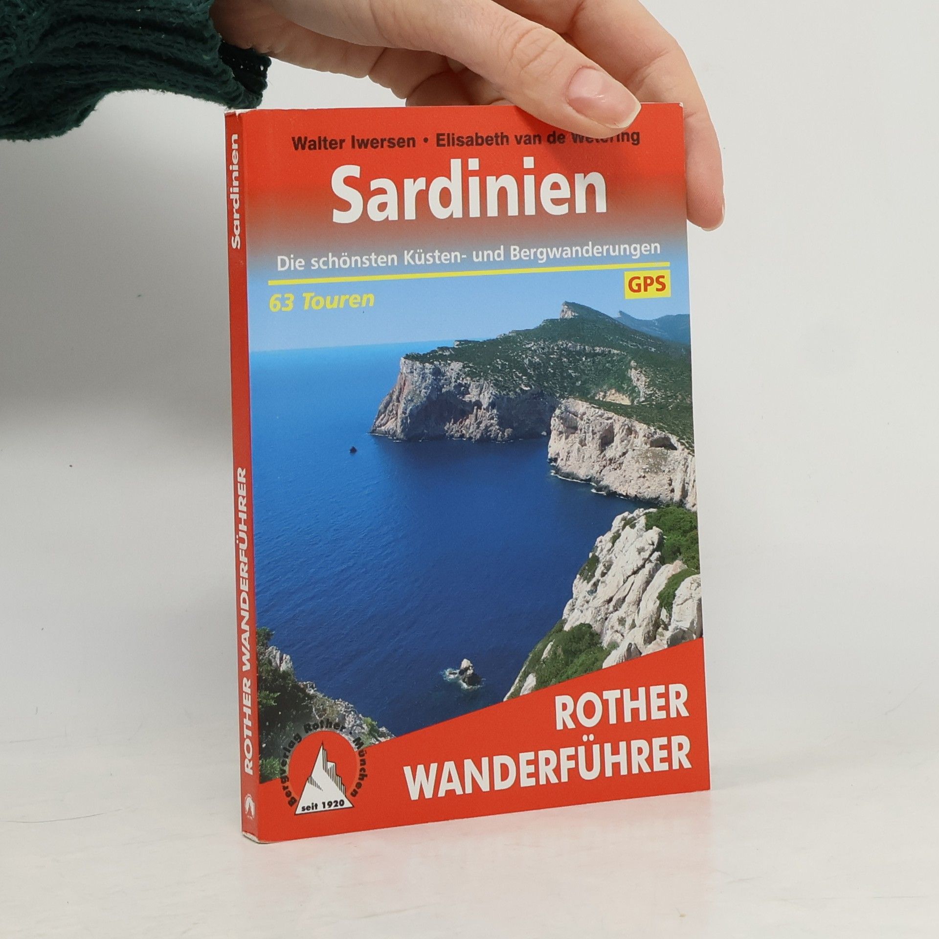 Mithra Omidvar-Gorter Sardinien