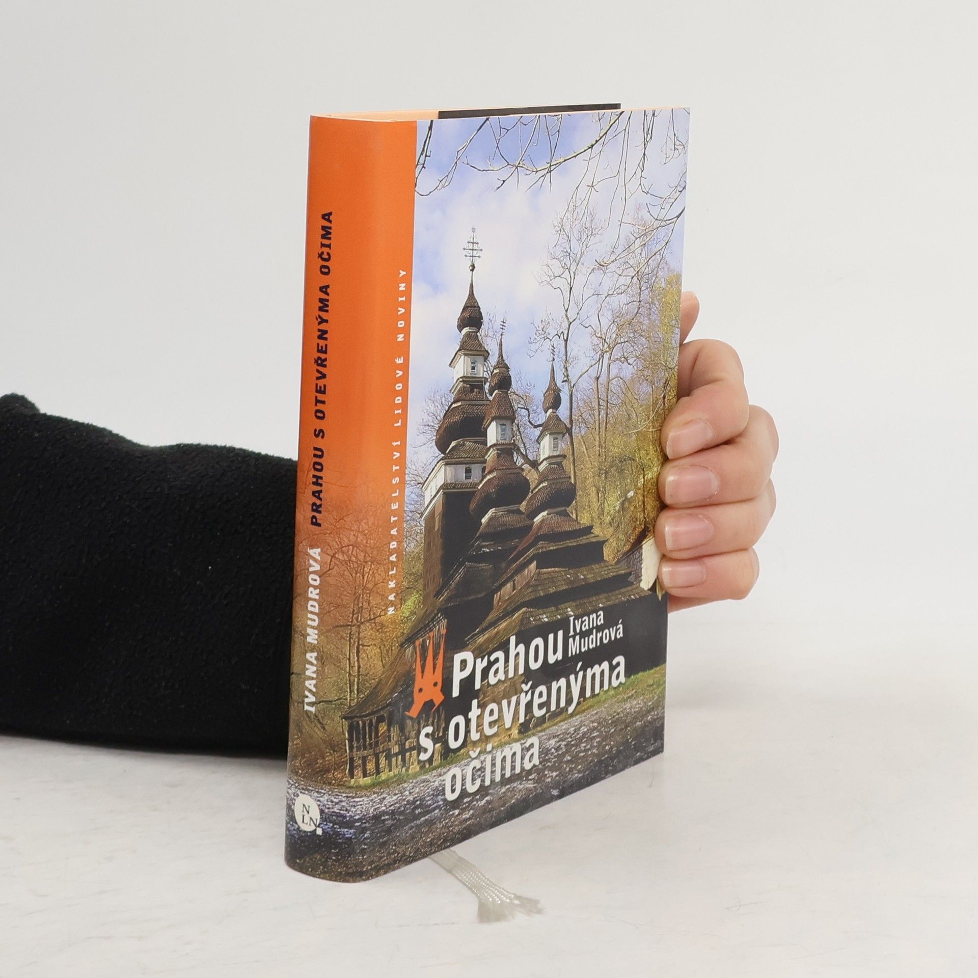 Ivana Mudrová Prahou s otevřenýma očima