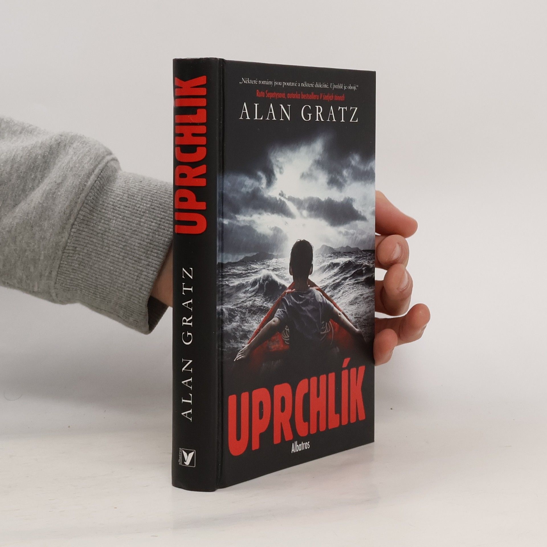 Alan Gratz Uprchlík