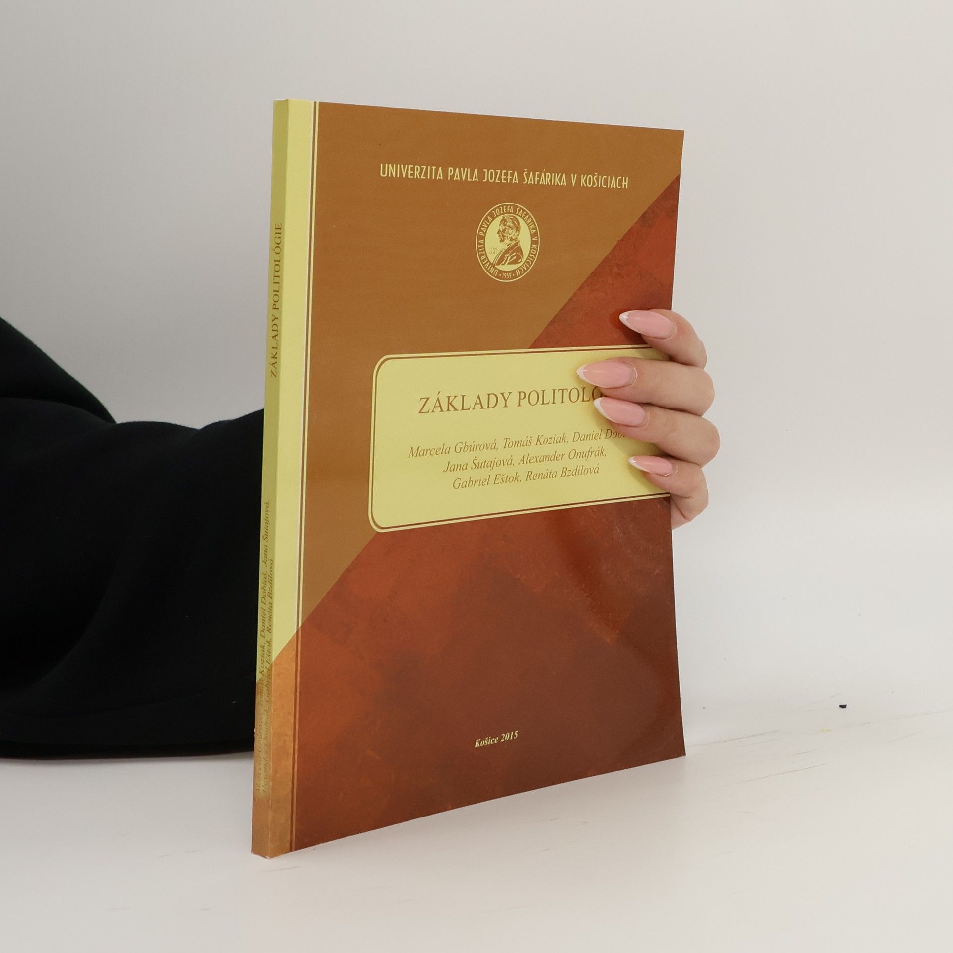 Kolektív autorov Základy politológie