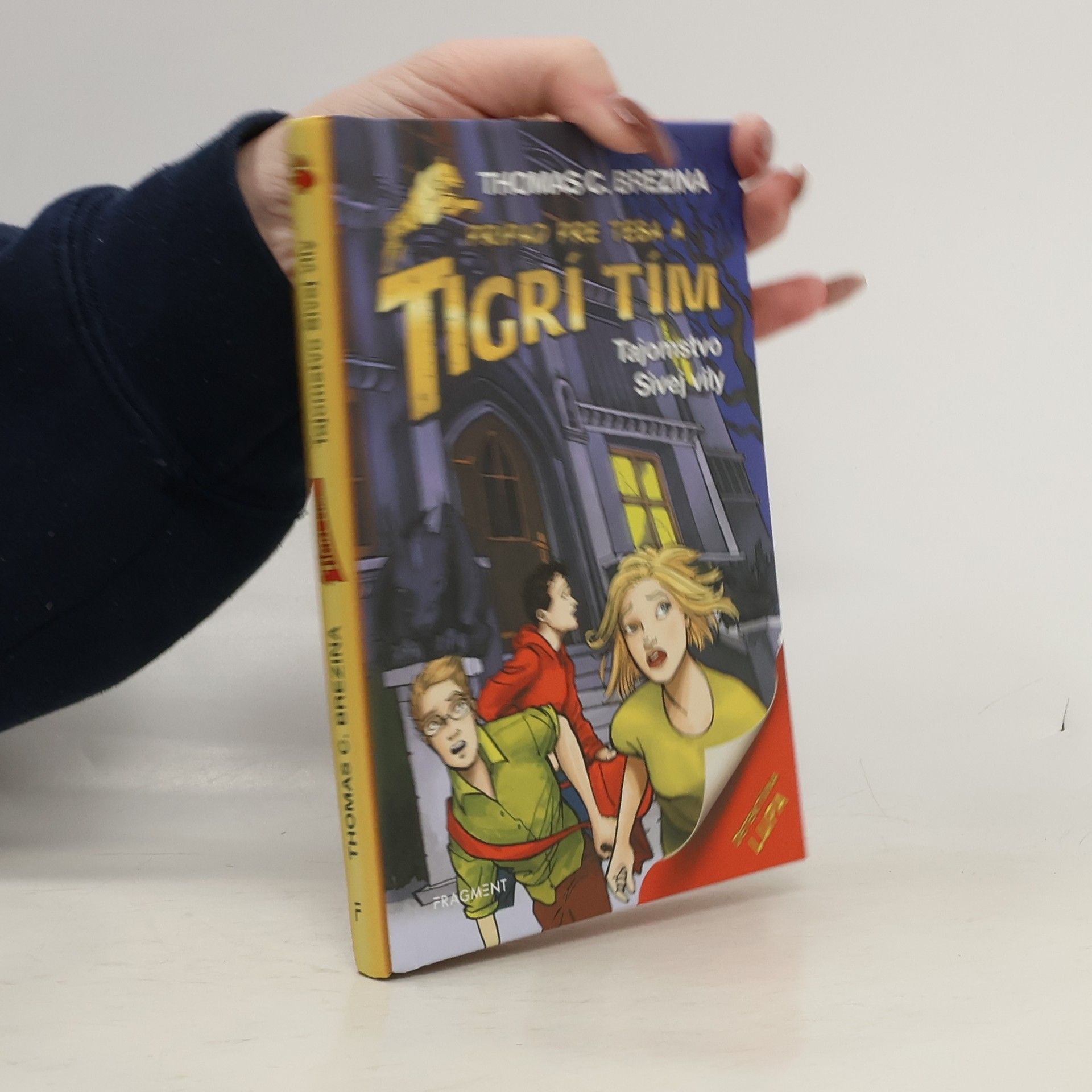 Thomas Brezina Prípad pre teba a Tigrí tím. Tajomstvo Sivej vily.