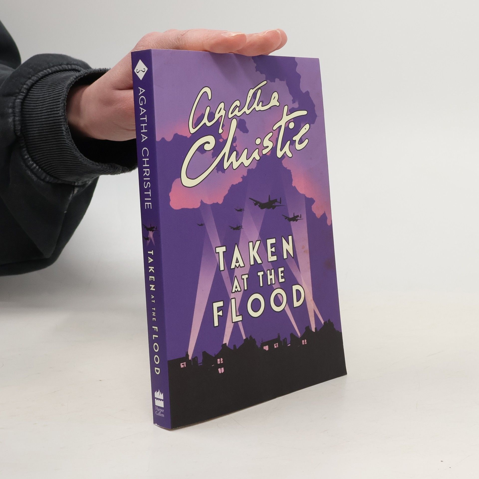 Agatha Christie Taken at the Flood