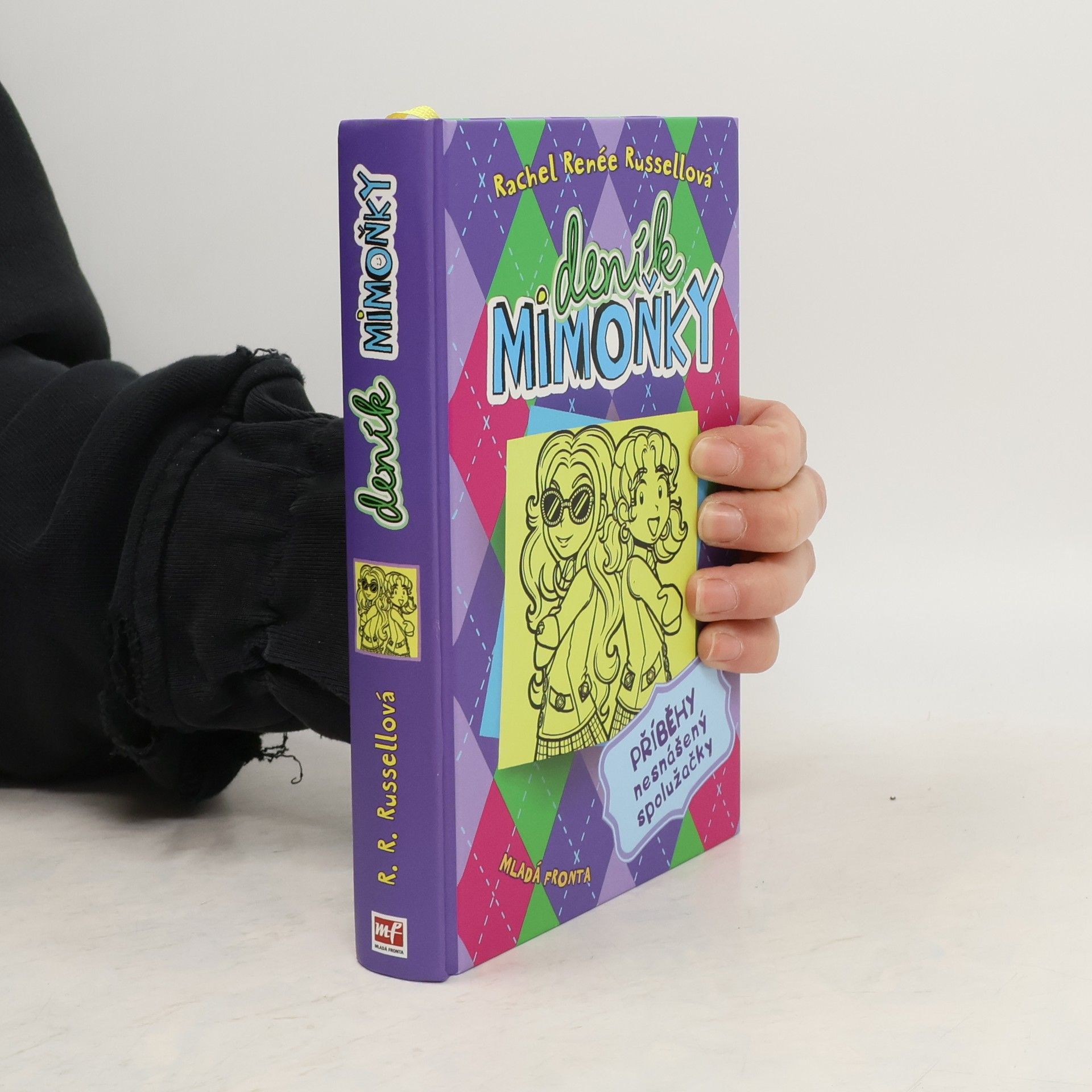 Rachel Renee Russell Deník mimoňky 11. Příběhy nesnášený spolužačky