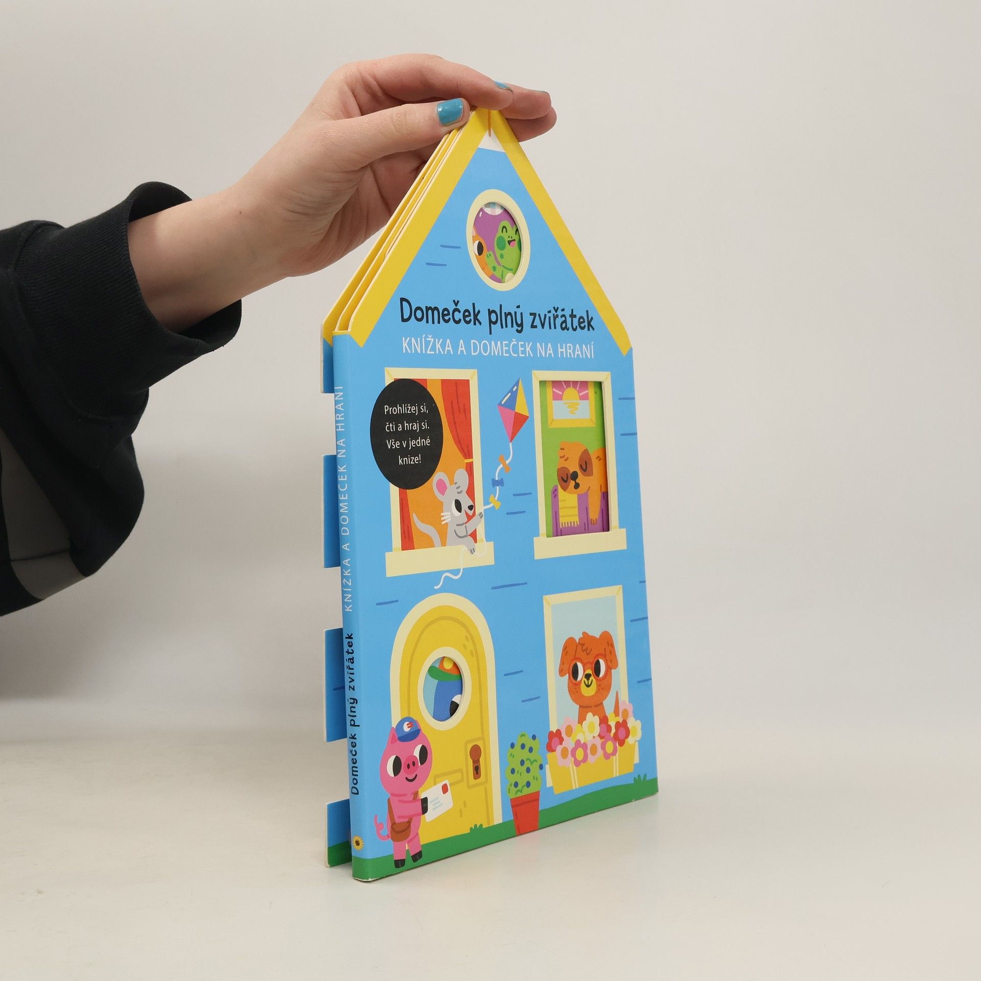 Domeček plný zvířátek : knížka a domeček na hraní