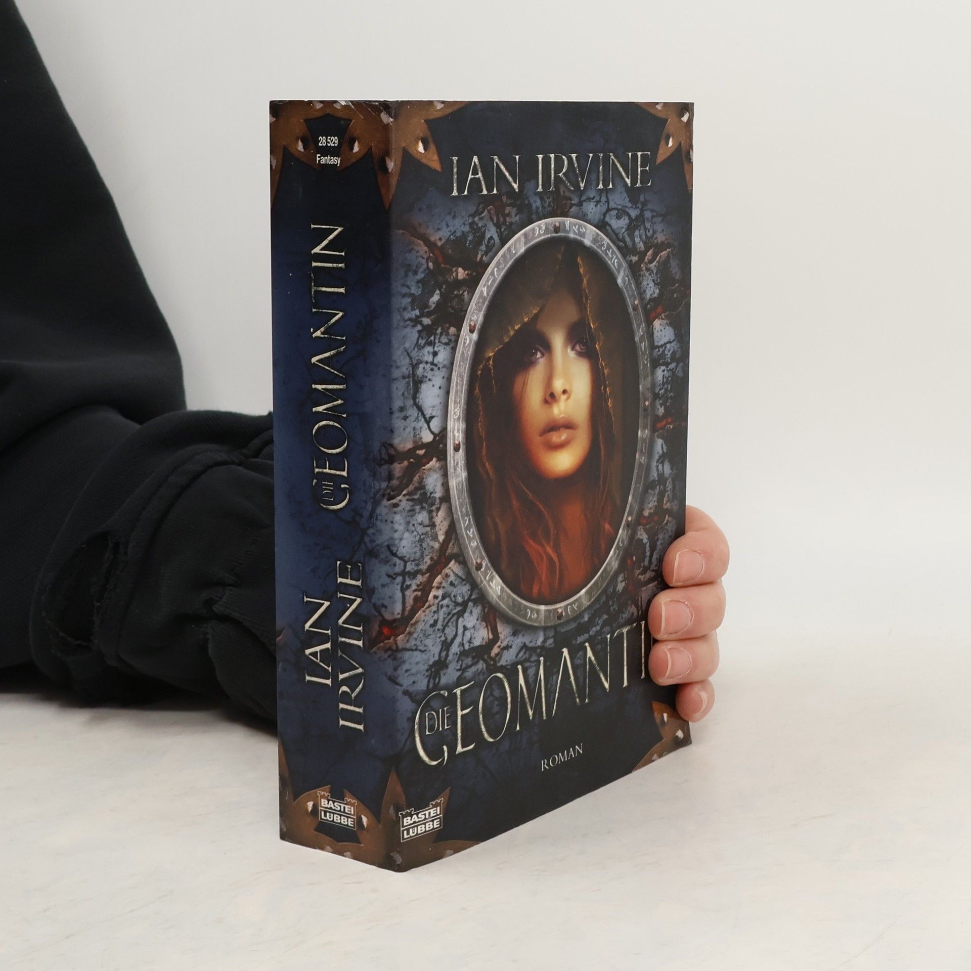 Ian Irvine Die Geomantin