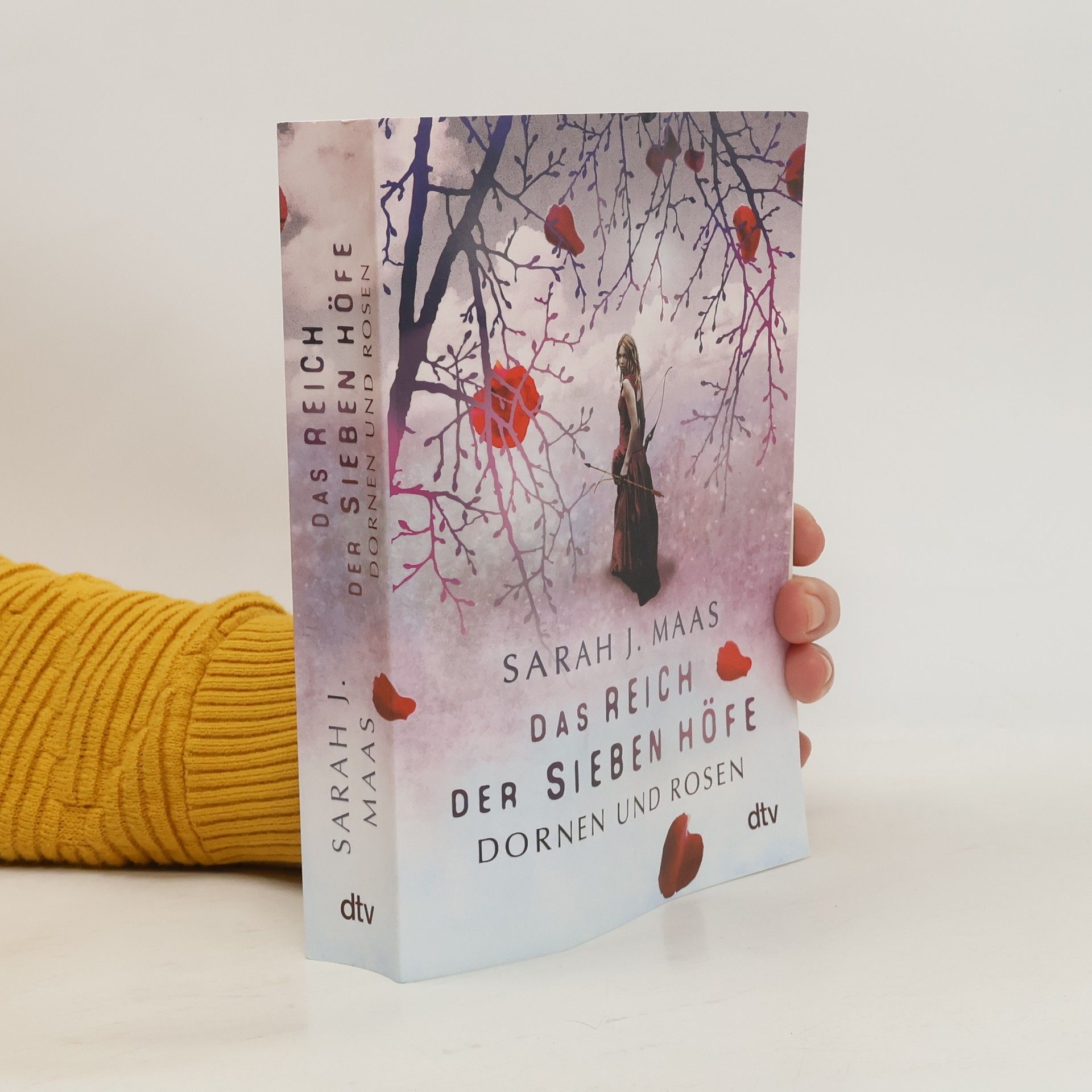 Das Reich der sieben Höfe. Dornen und Rosen