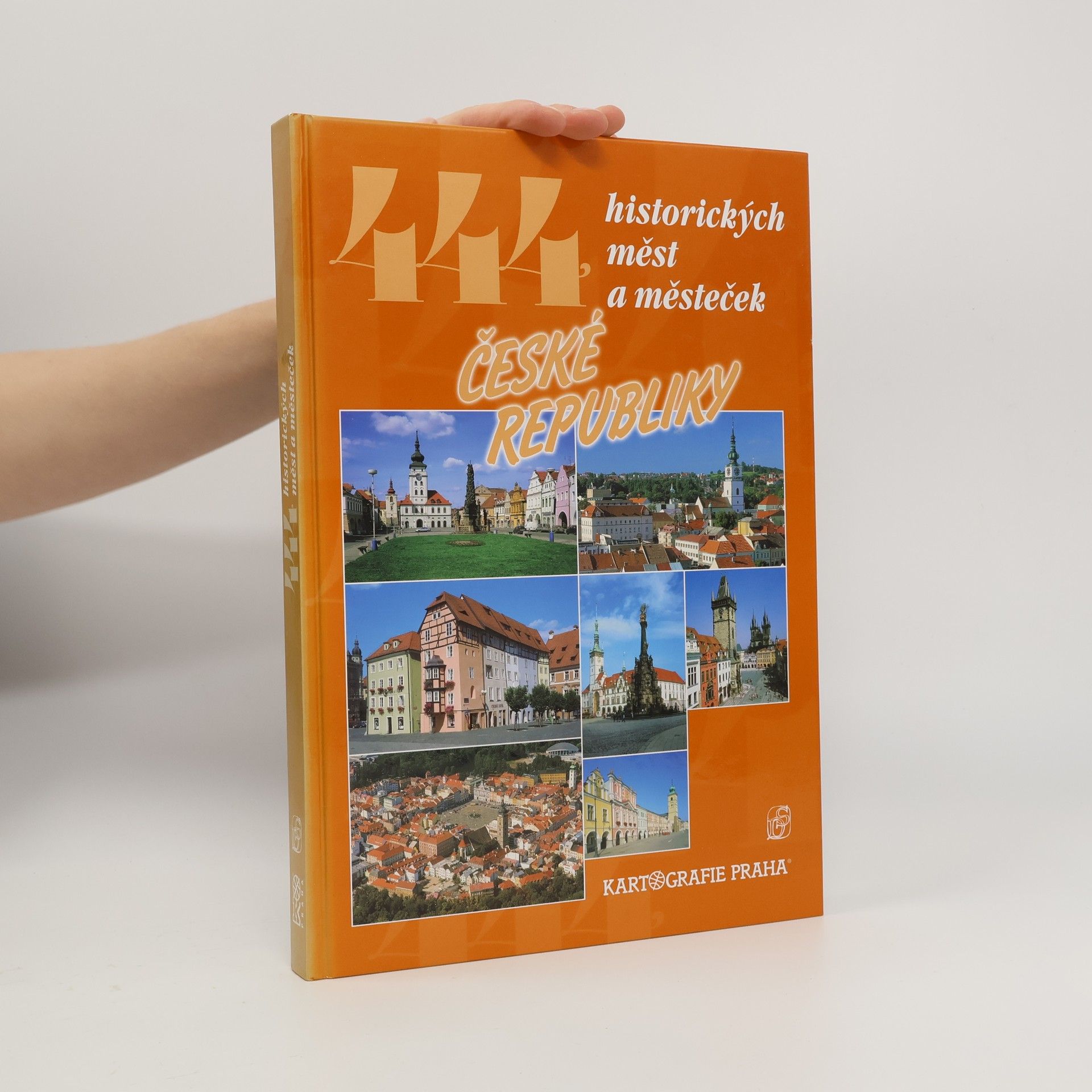 Petr David 444 historických měst a městeček České republiky