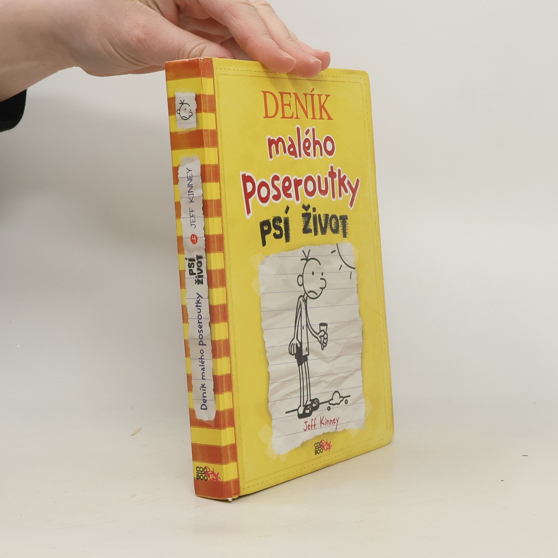 Jeff Kinney Deník malého poseroutky 4. Psí život