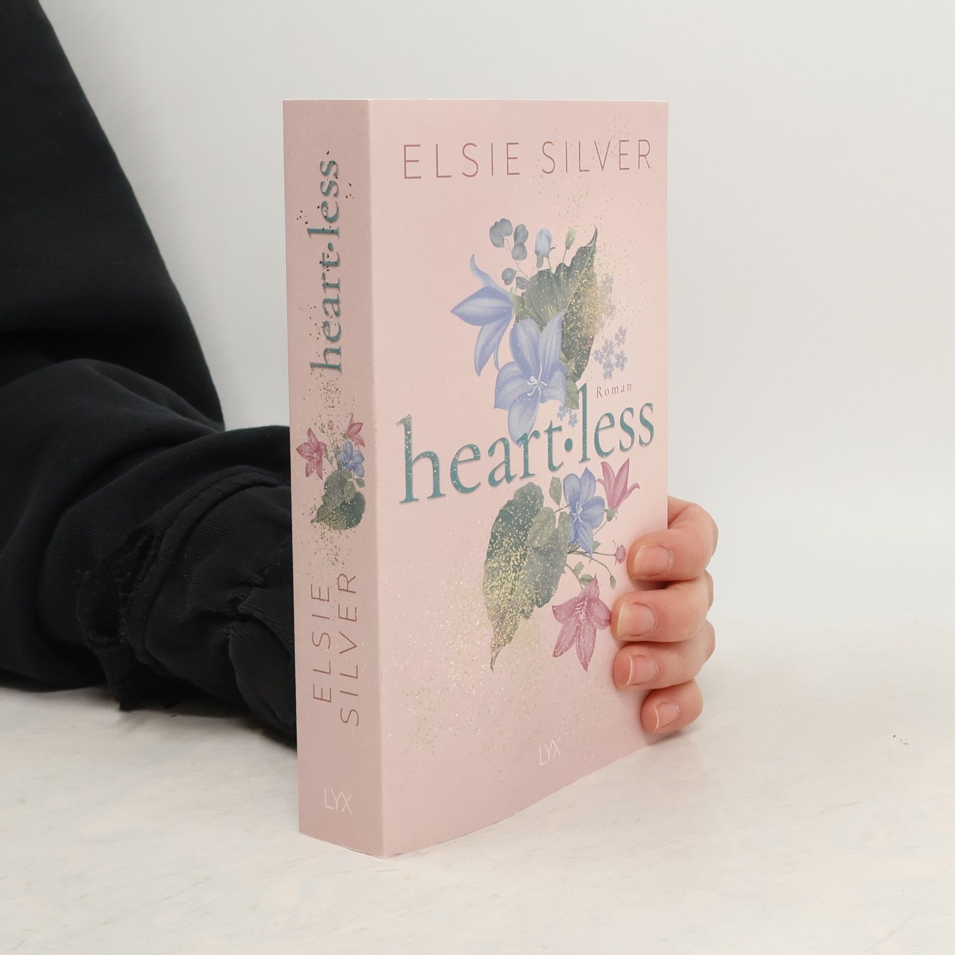 Elsie Silver Heartless