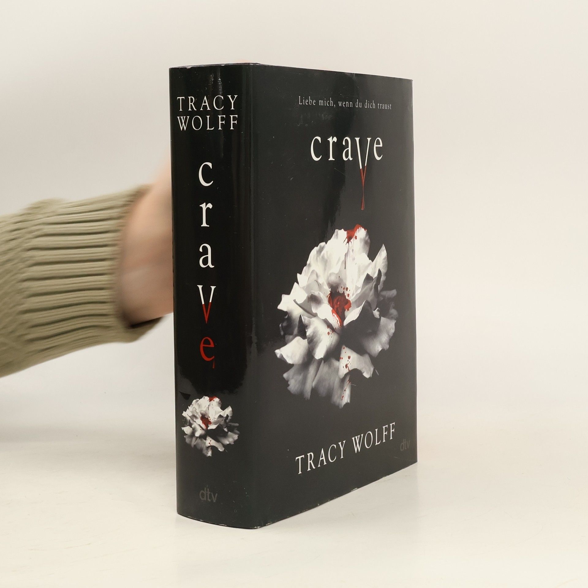 Tracy Wolff Crave