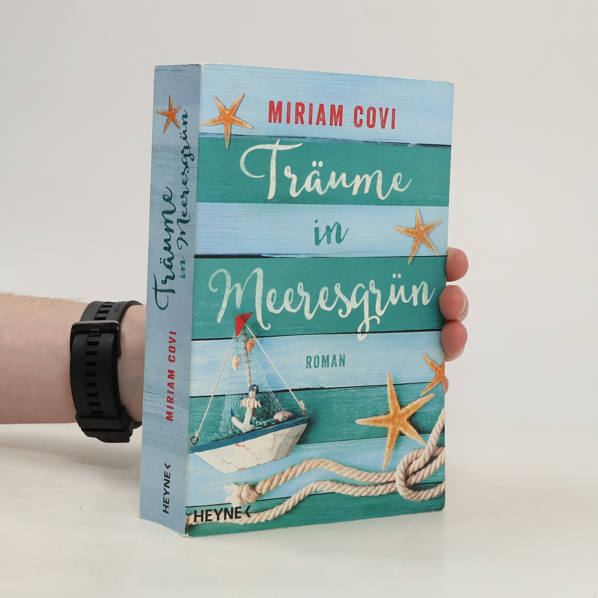 Miriam Covi Träume in Meeresgrün