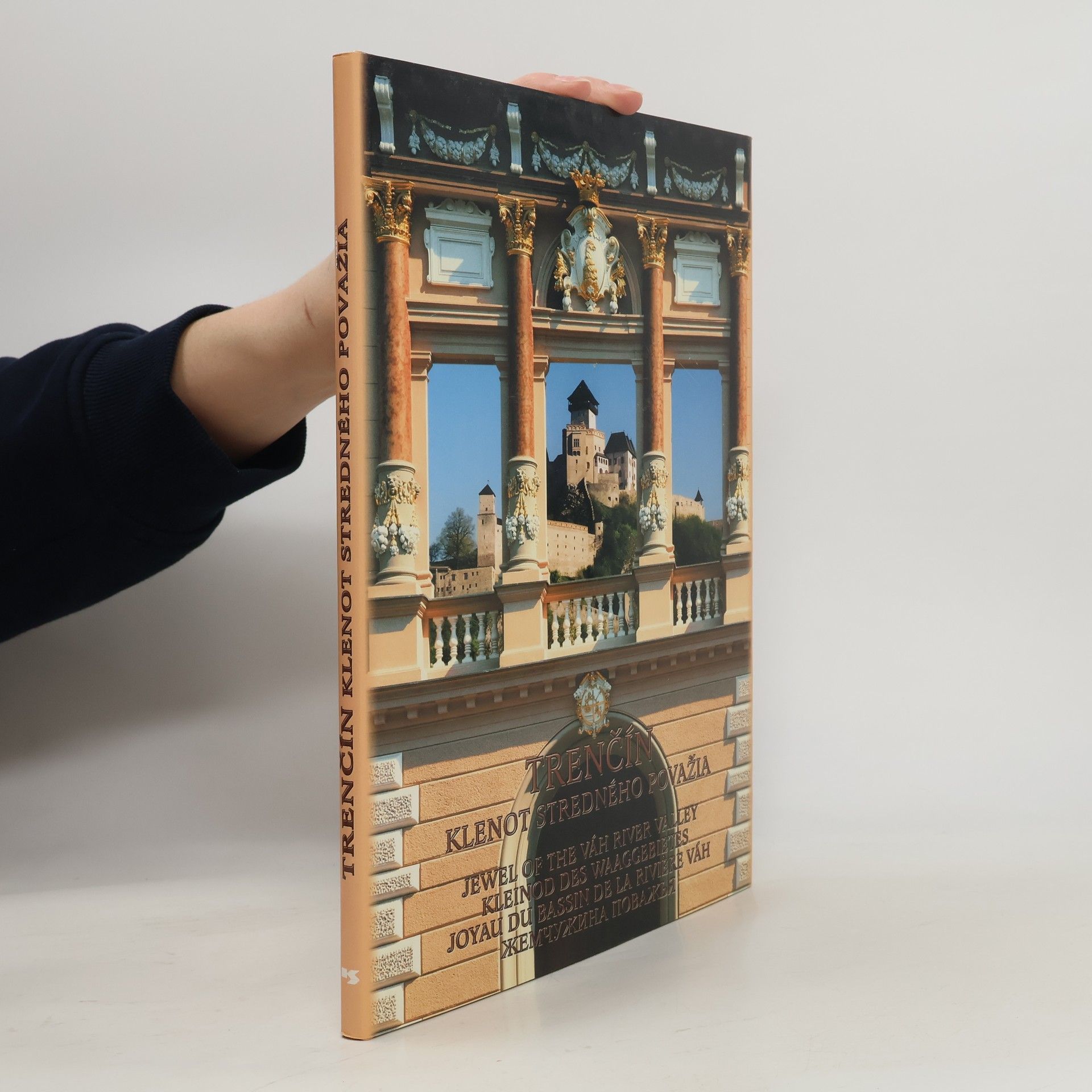 Tamara Nešporová Trenčín. Klenot stredného Považia