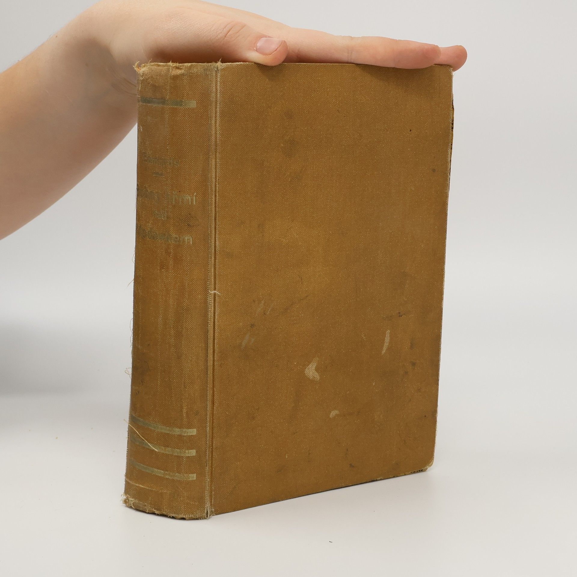 Bubny hřmí nad Mohawkem