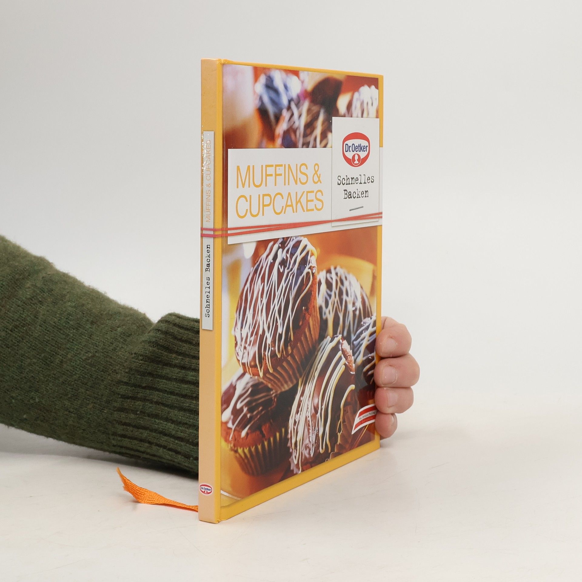 AA.VV. Muffins & Cupcakes