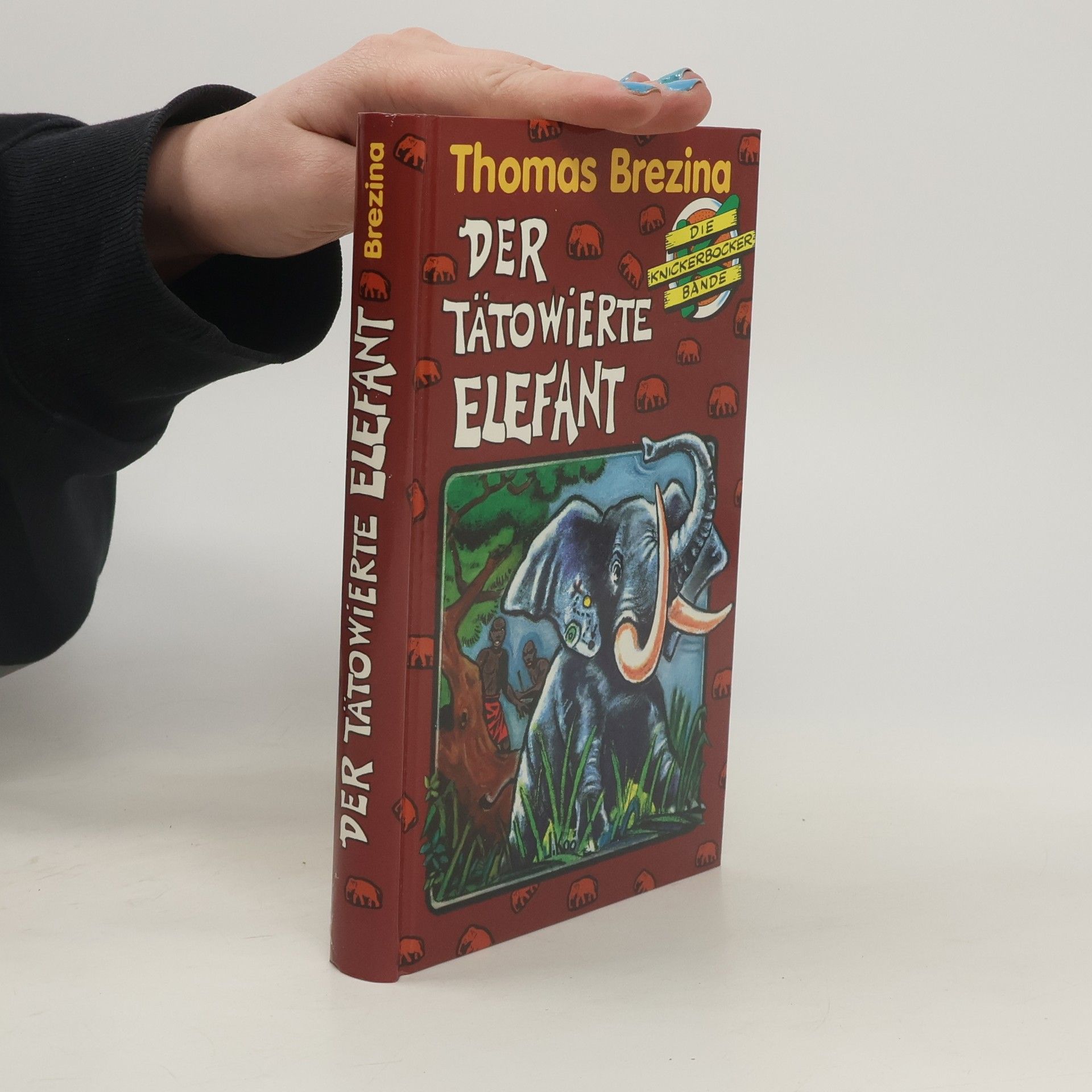 Der tätowierte Elefant