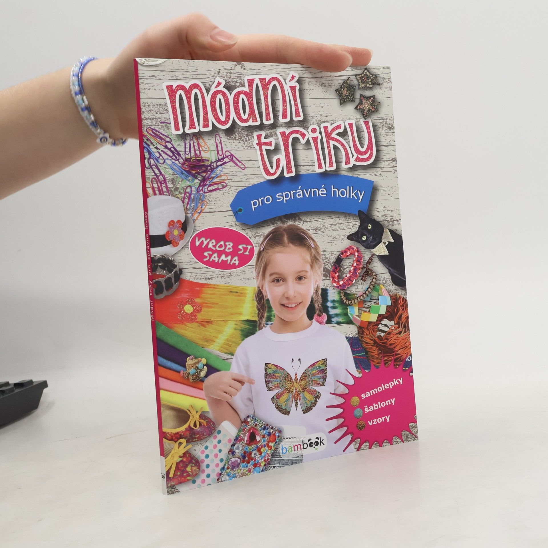 Kolektív autorov Módní triky pro správné holky