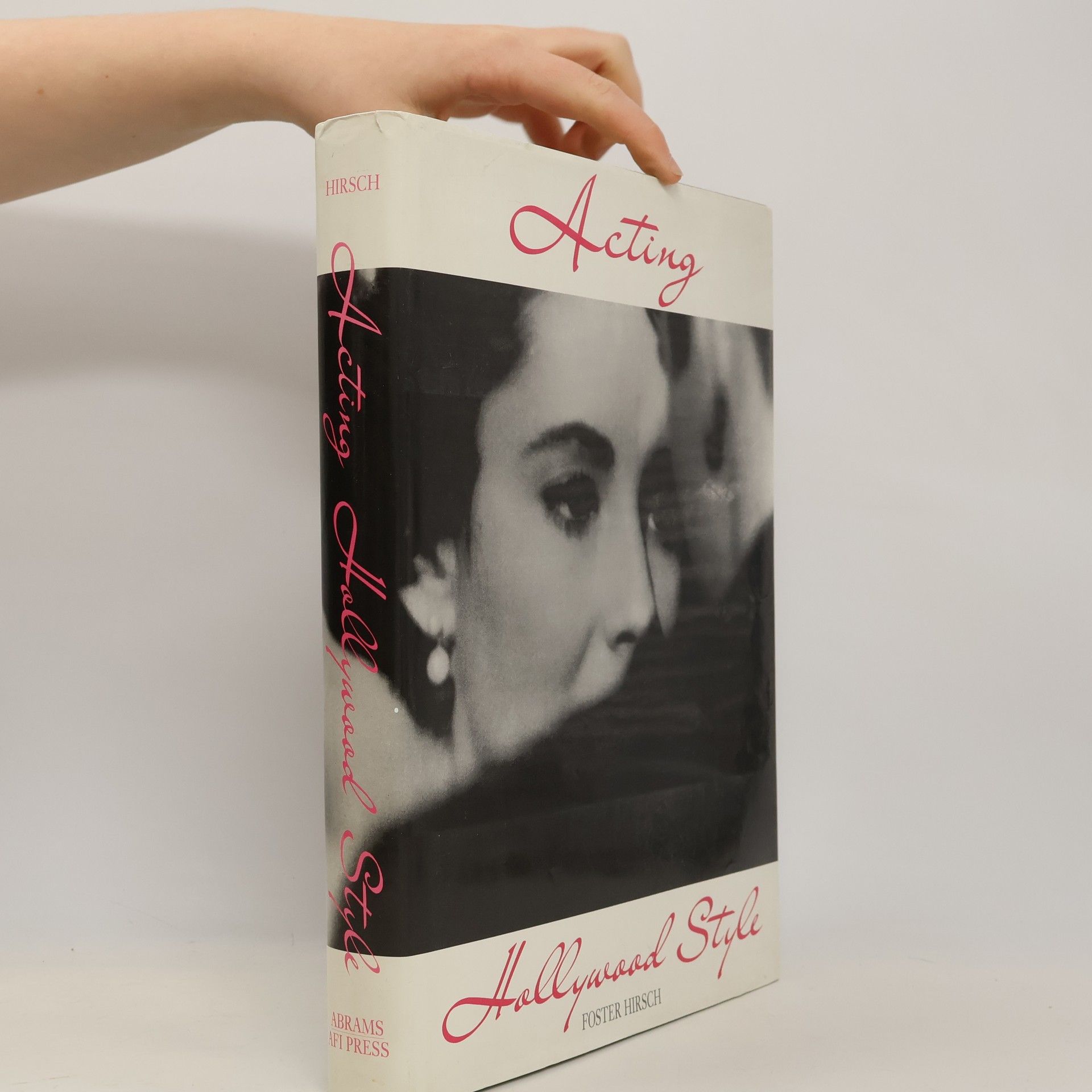 Acting Hollywood Style