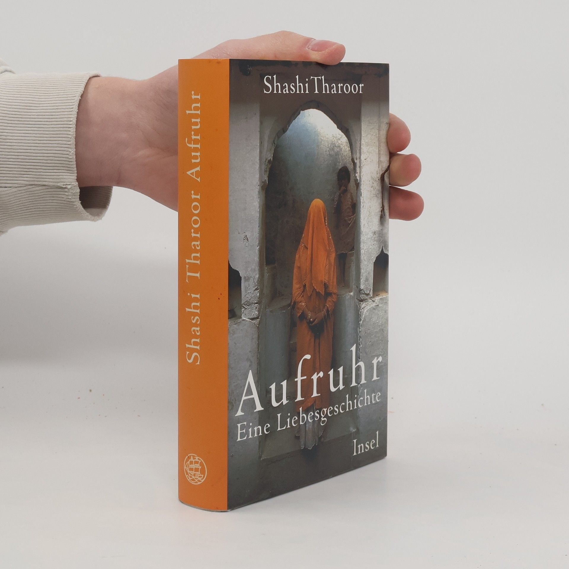 Shashi Tharoor Aufruhr