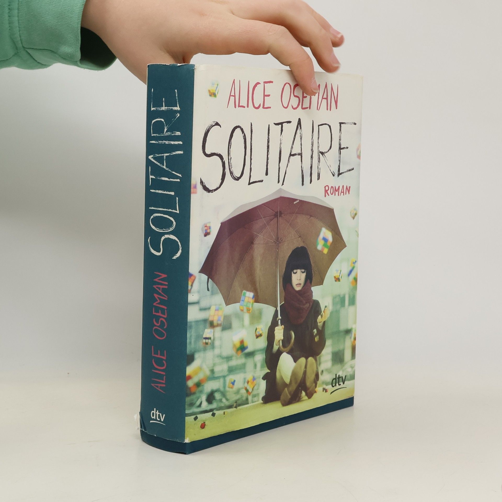 Alice Oseman Solitaire