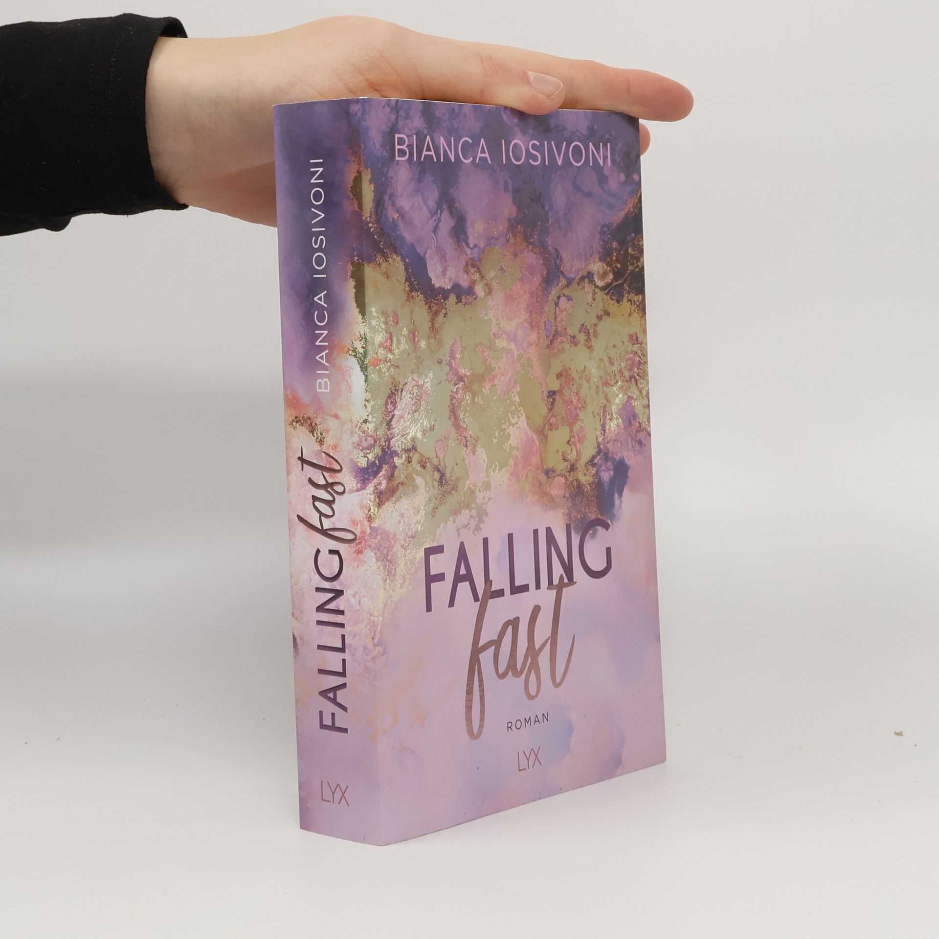 Bianca Iosivoni Falling fast