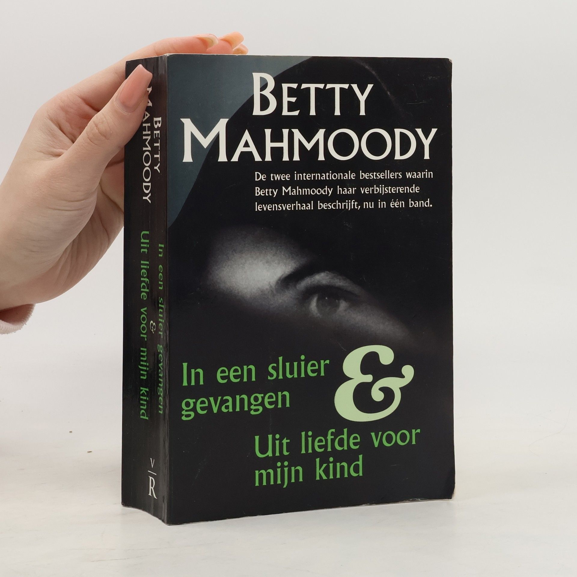 In een sluier gevangen / Uit liefde voor mijn kind