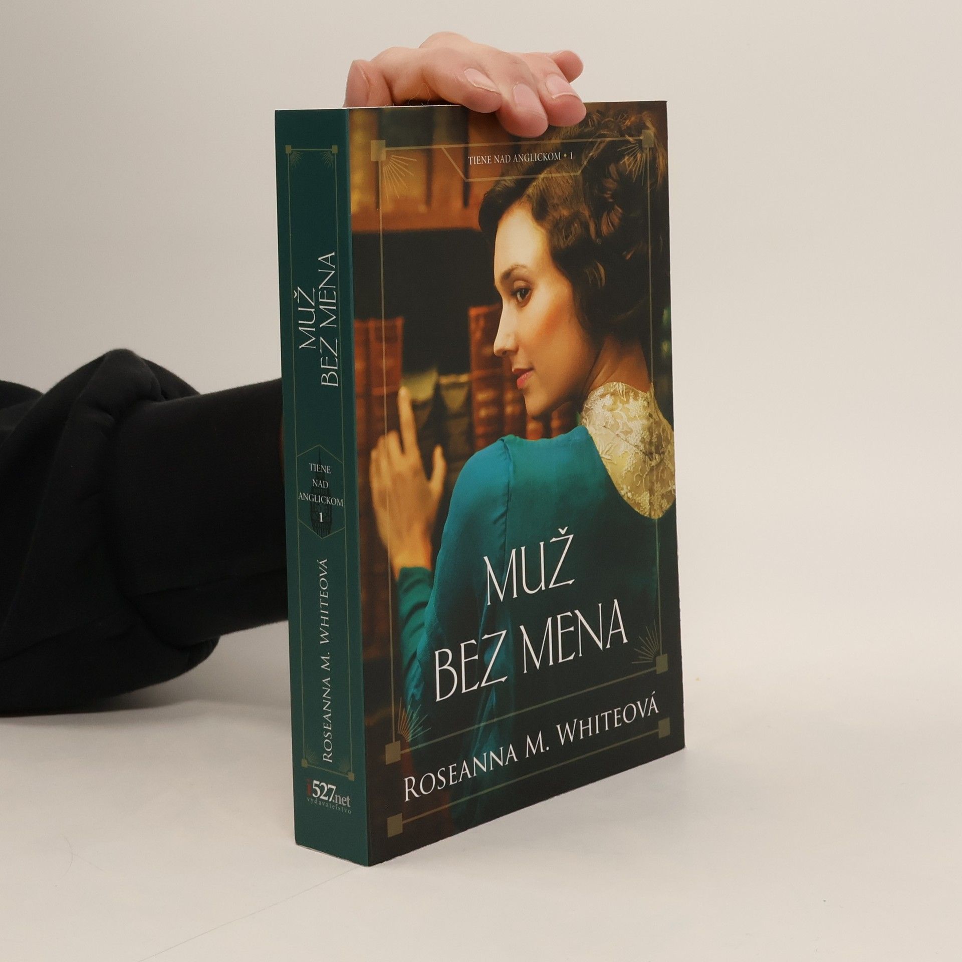 Roseanna M. White Muž bez mena