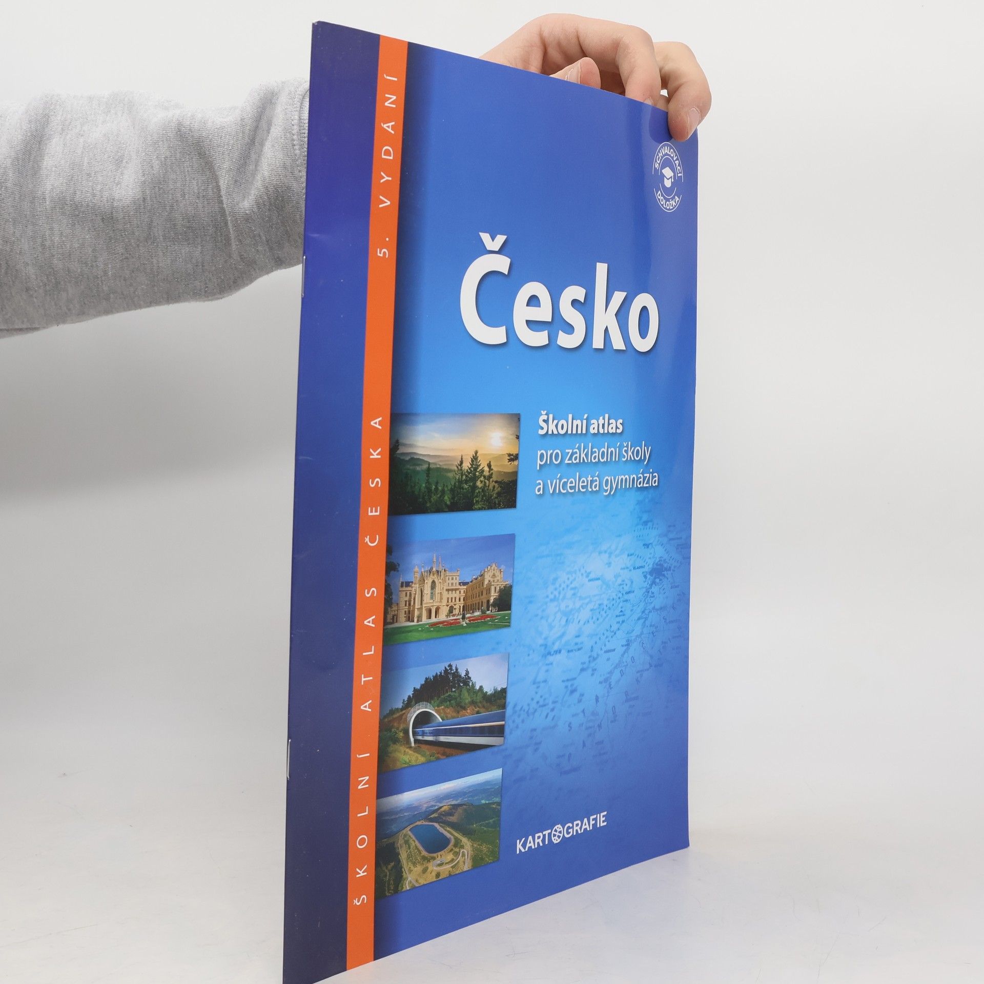 Autorenkollektiv Česko: školní atlas pro základní školy a víceletá gymnázia