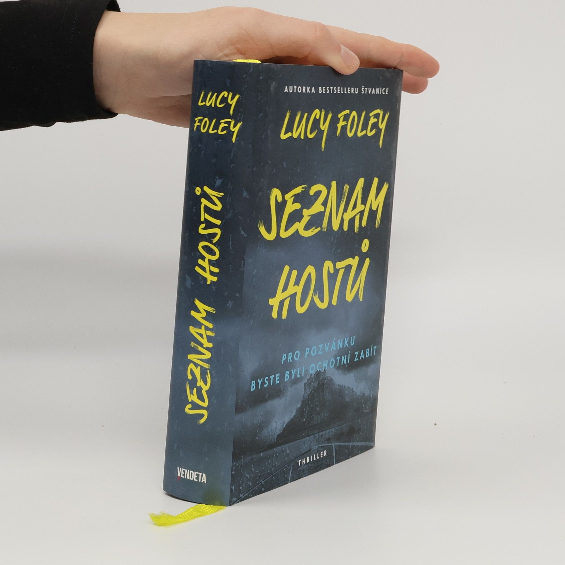 Lucy Foley Seznam hostů