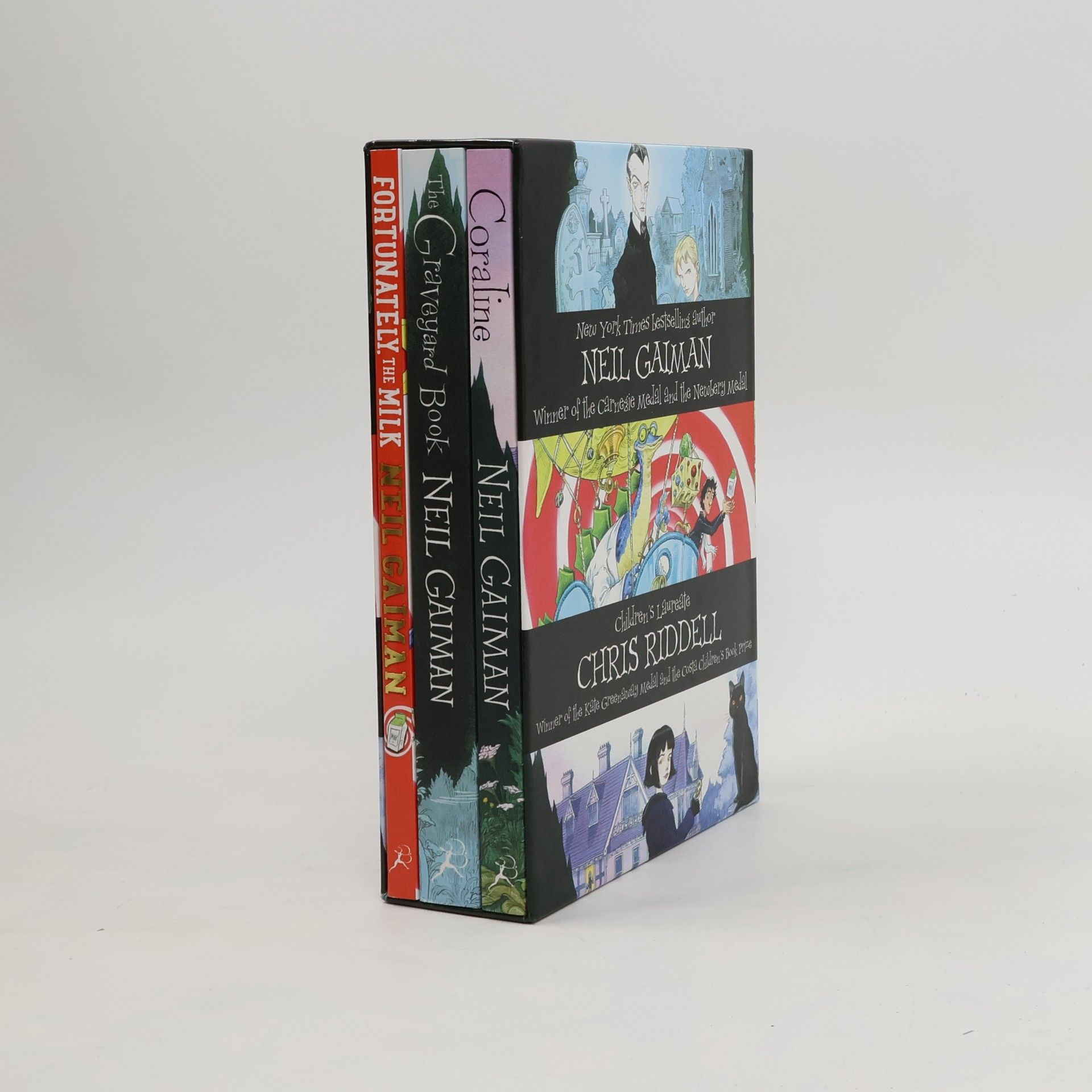 Neil Gaiman Neil Gaiman & Chris Riddell Box Set (The Graveyard Book / Coraline / Fortunately, the Milk)