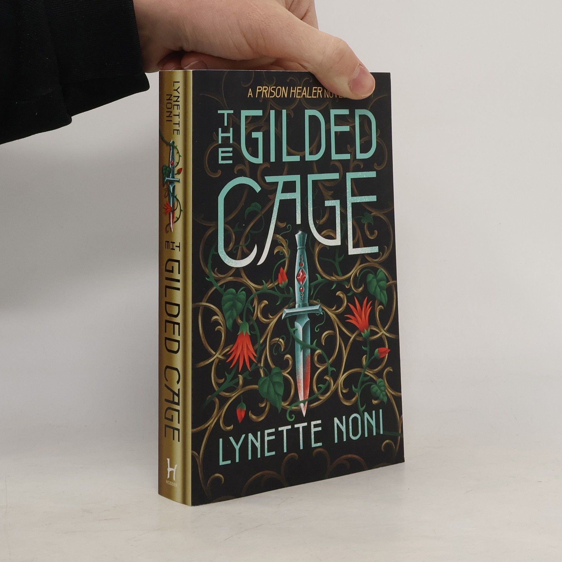 Lynette Noni The Gilded Cage