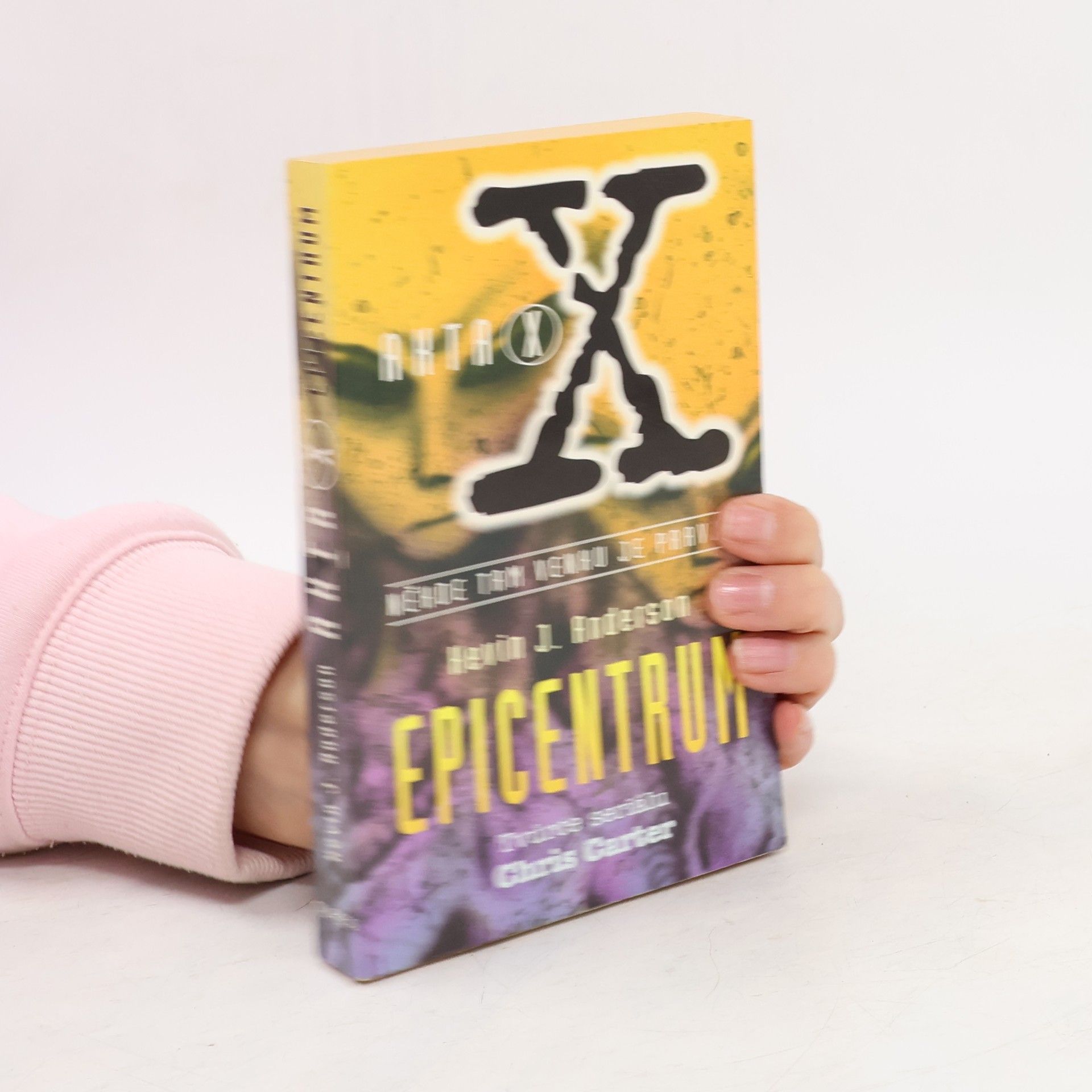 Kevin J. Anderson Akta X. Epicentrum