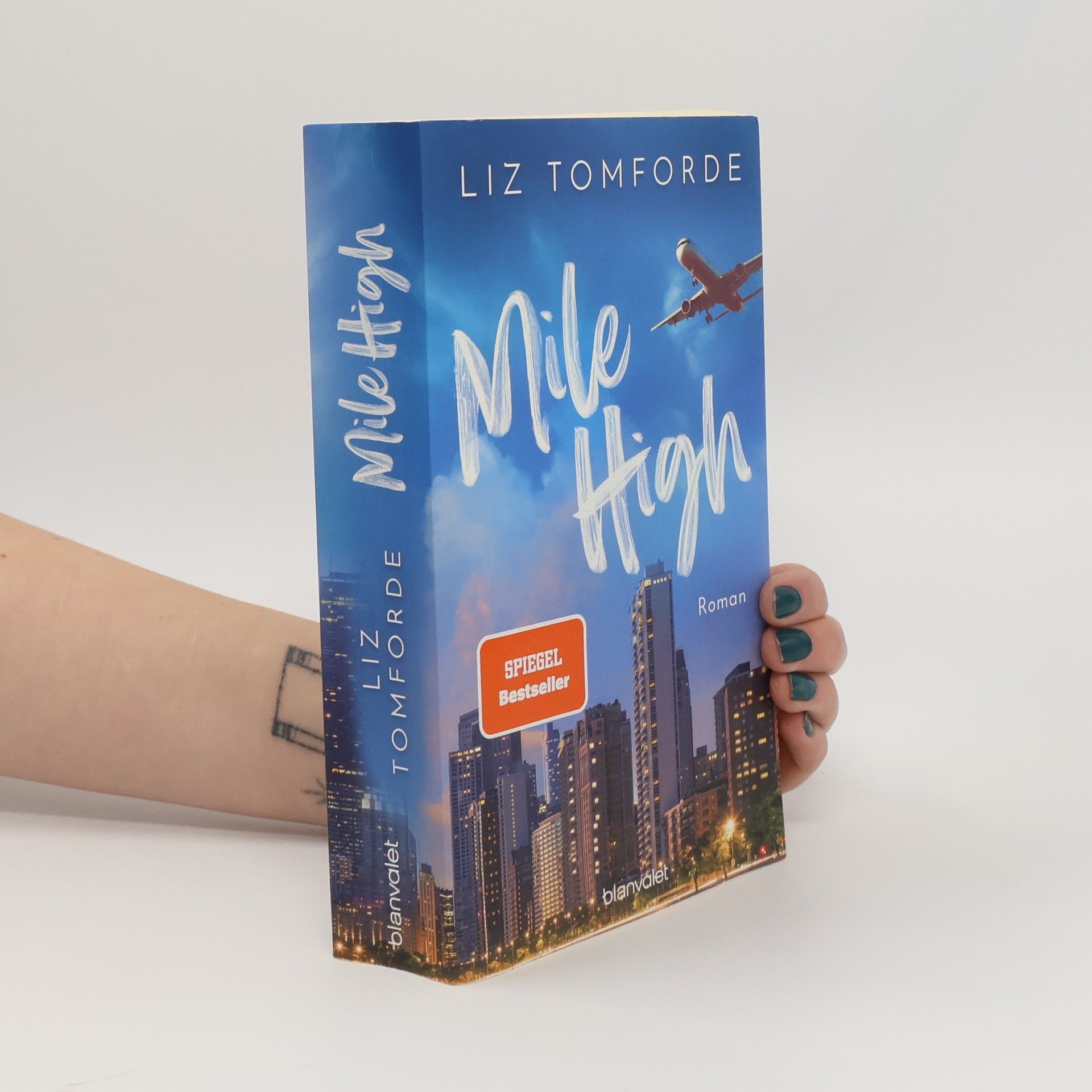 Liz Tomforde Mile High