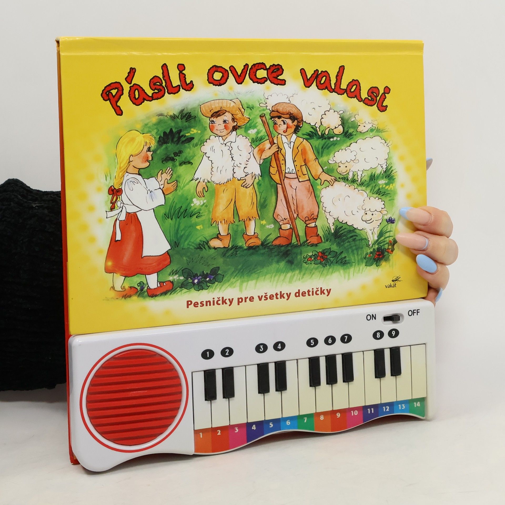 Kolektív autorov Pásli ovce valasi. Pesničky pre všetky detičky