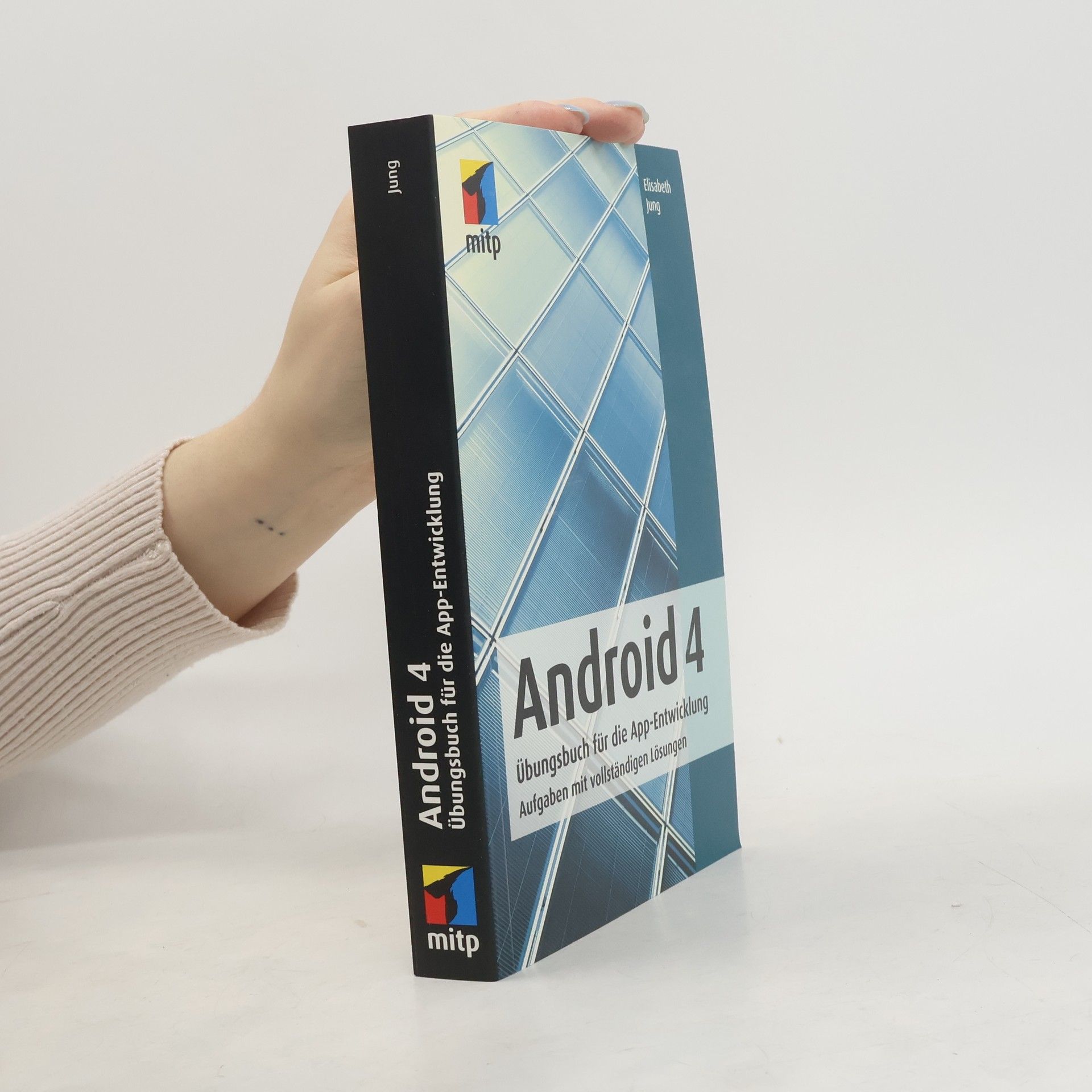 Elisabeth Jung Android 4