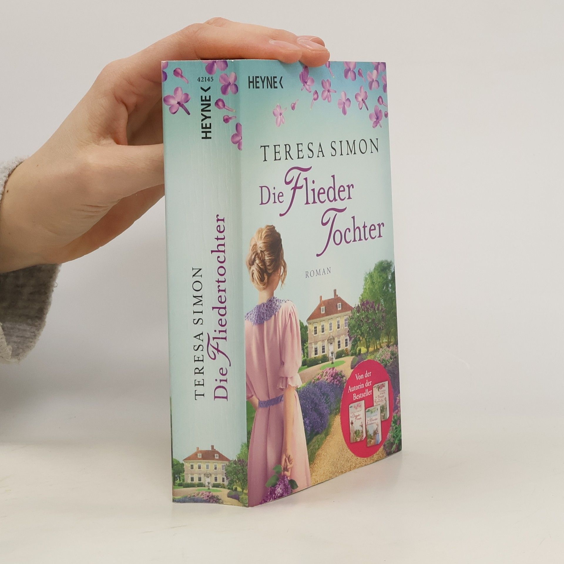 Brigitte Riebeová Die Fliedertochter