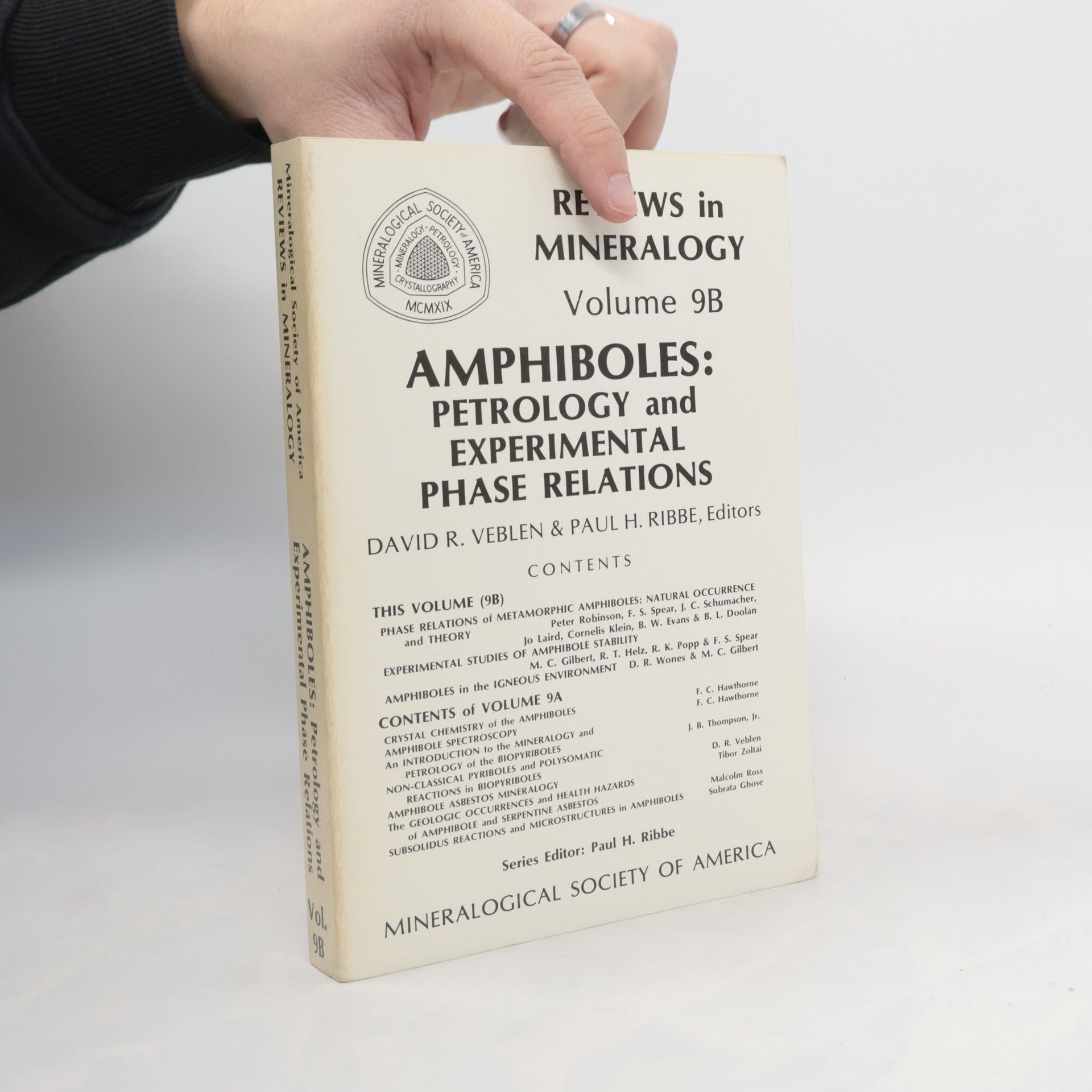 Collectif d'auteurs Reviews in Mineralogy: Volume 9B