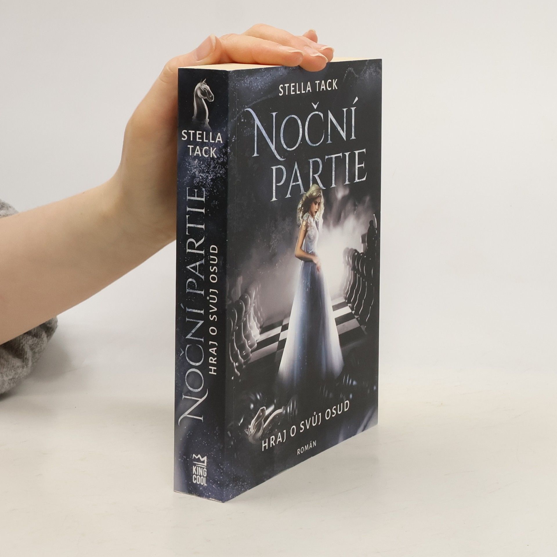 Stella Tack Noční partie: Hraj o svůj osud