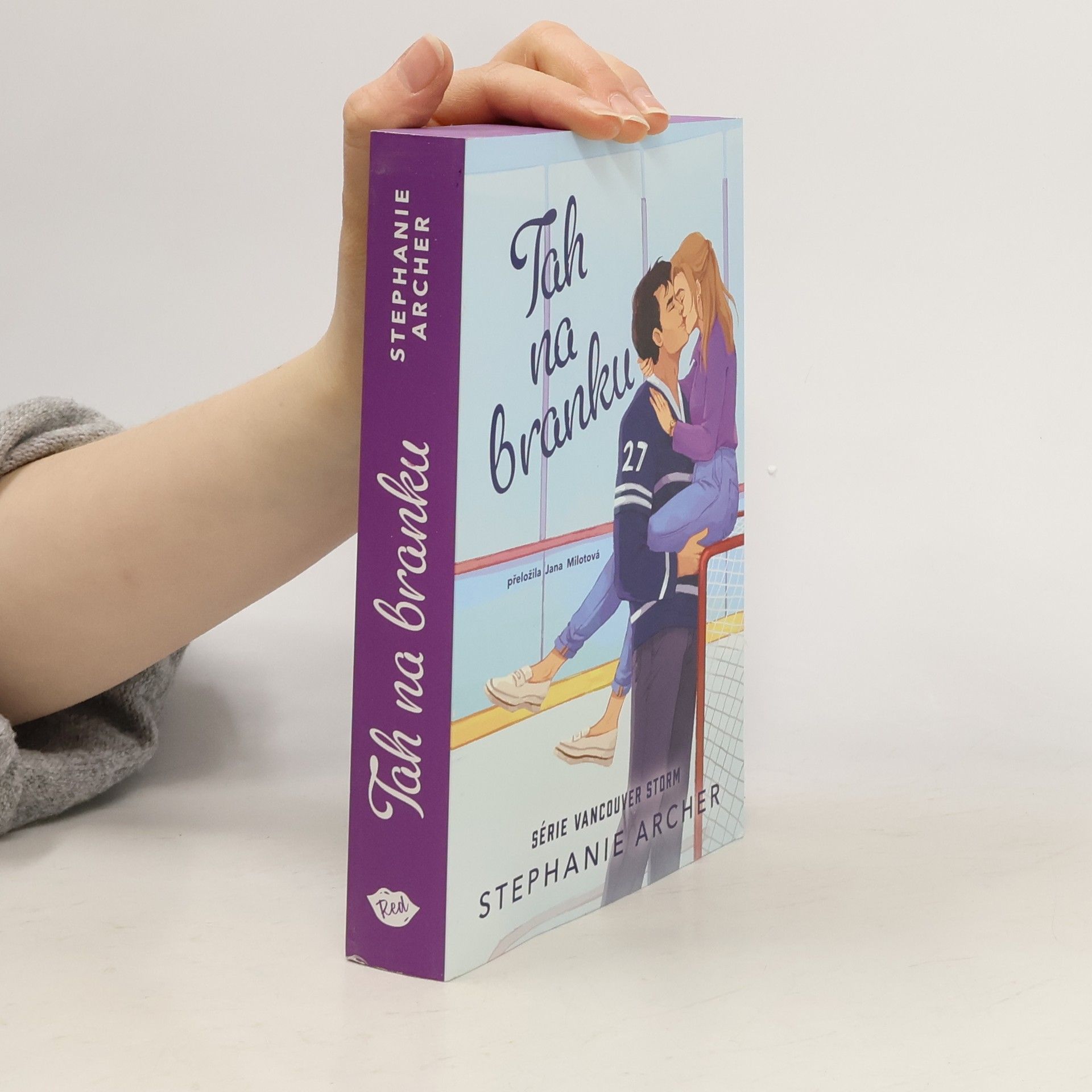 Stephanie Archer Tah na branku