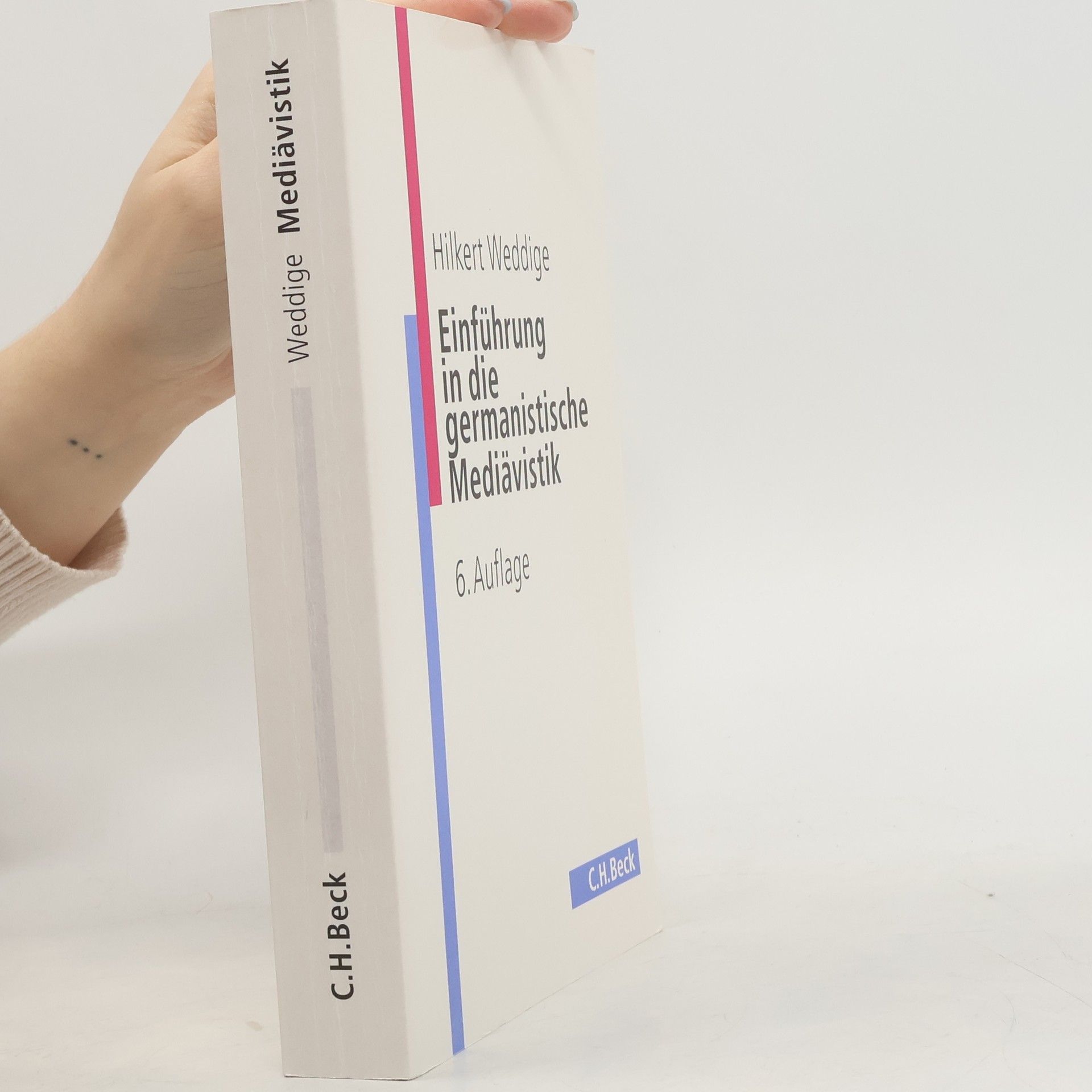 Einführung in die germanistische Mediävistik