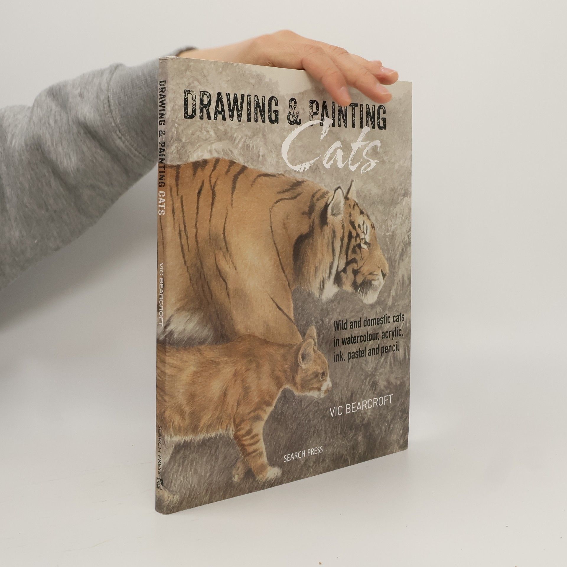 Vic Bearcroft Drawing & Painting Cats