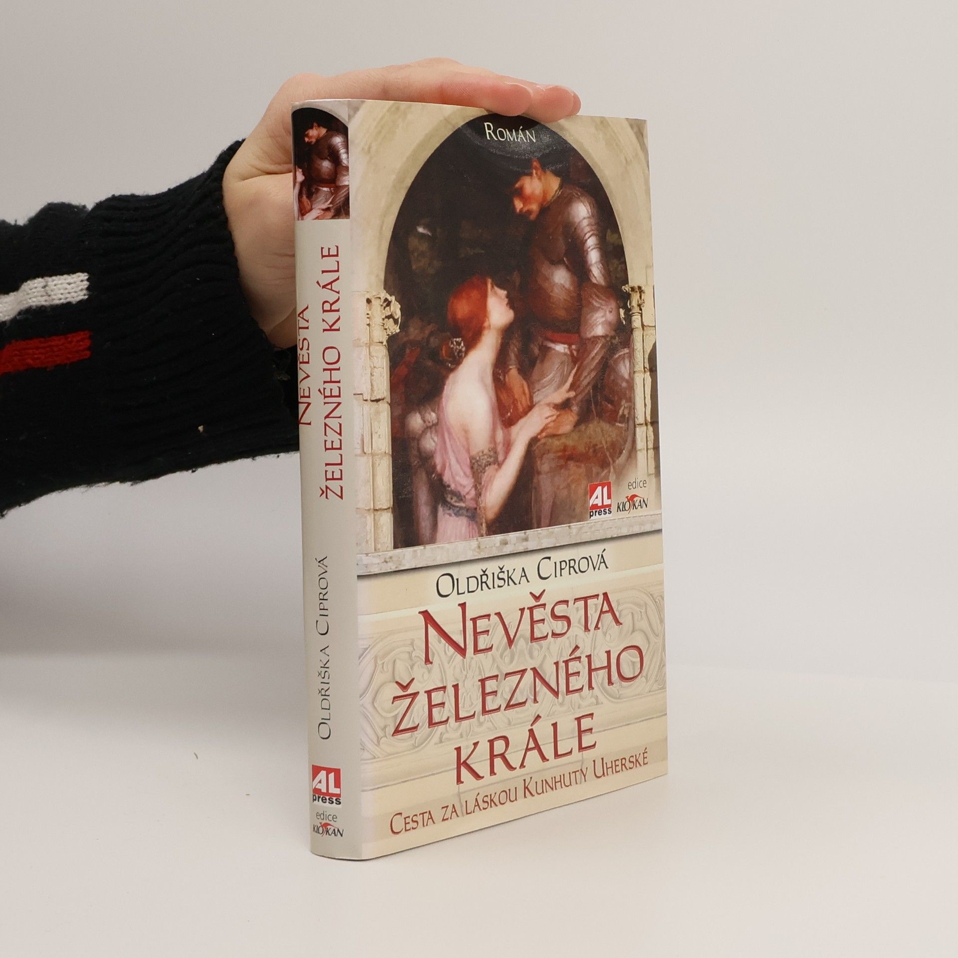 Oldřiška Lišková Nevěsta železného krále. Cesta za láskou Kunhuty Uherské