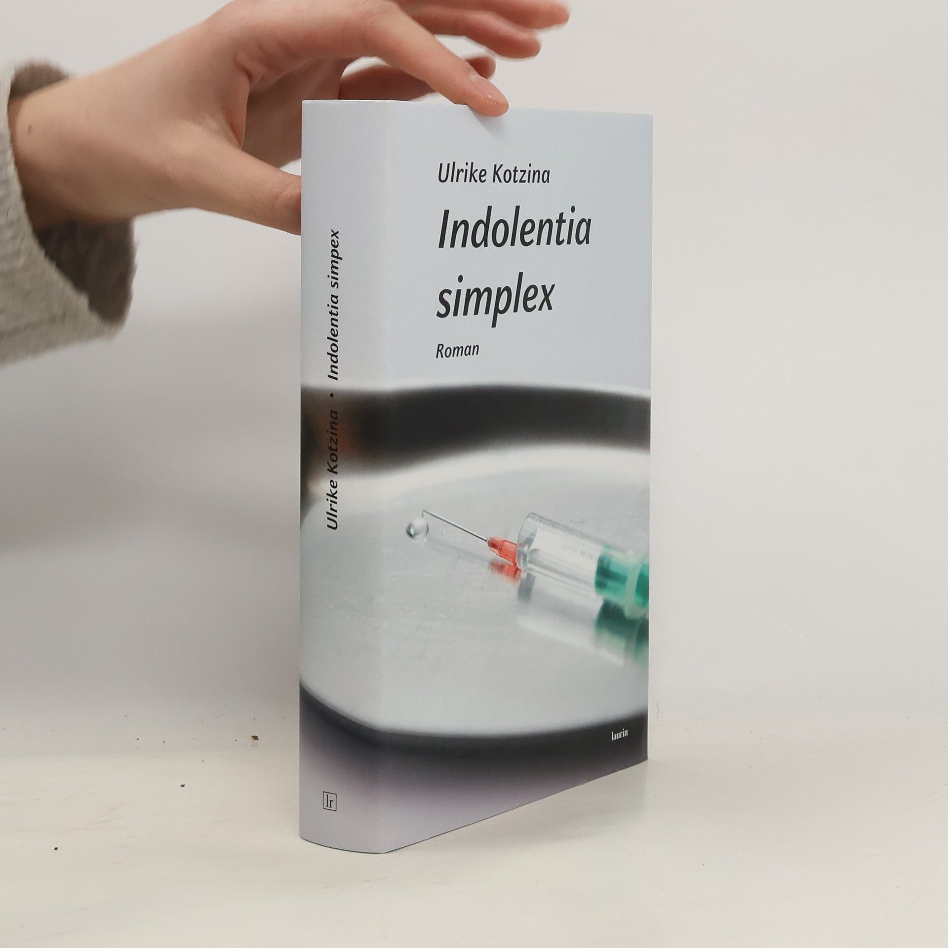 Ulrike Kotzina Indolentia simplex