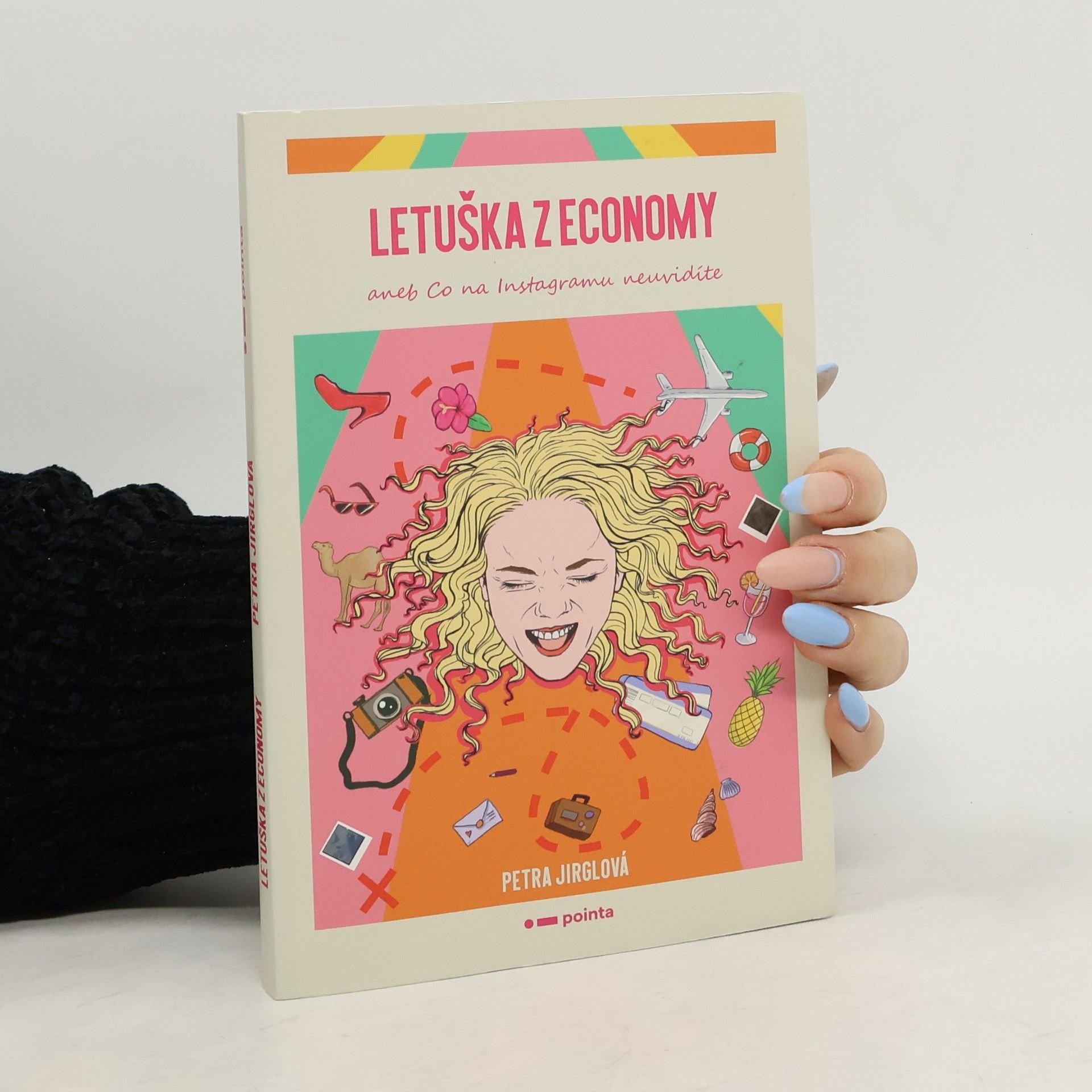 Letuška z economy, aneb, Co na Instagramu neuvidíte