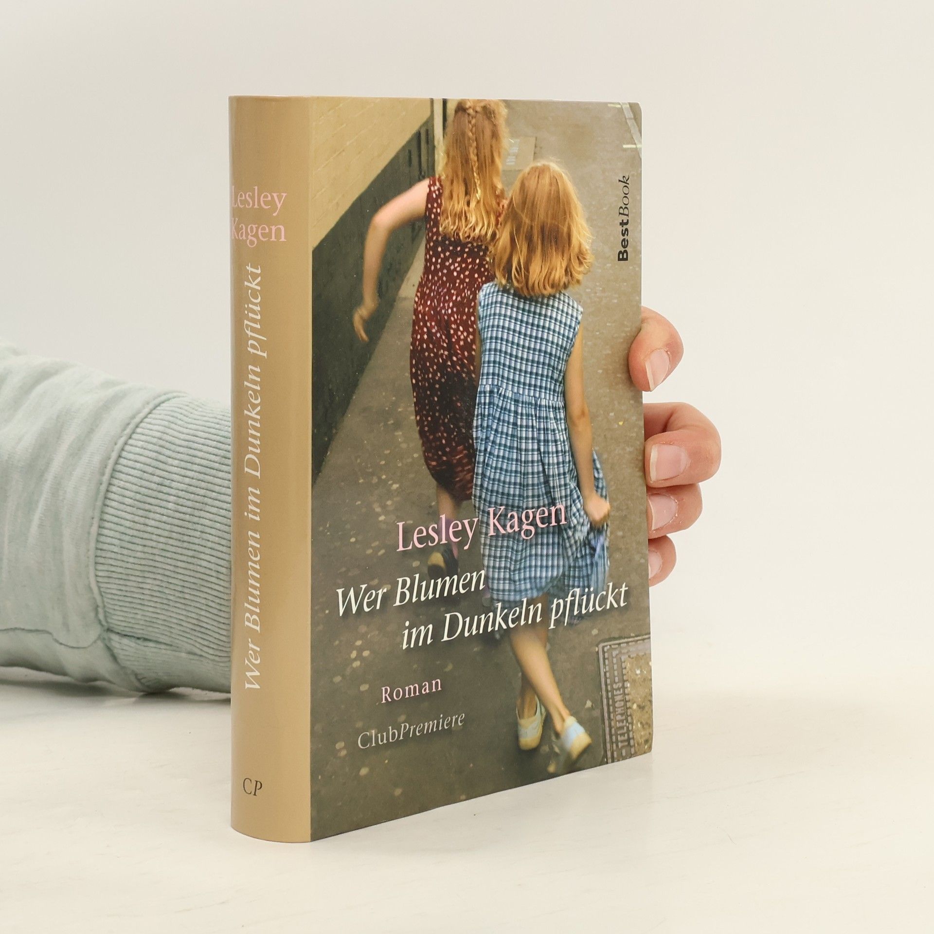 Wer Blumen im Dunkeln pflückt