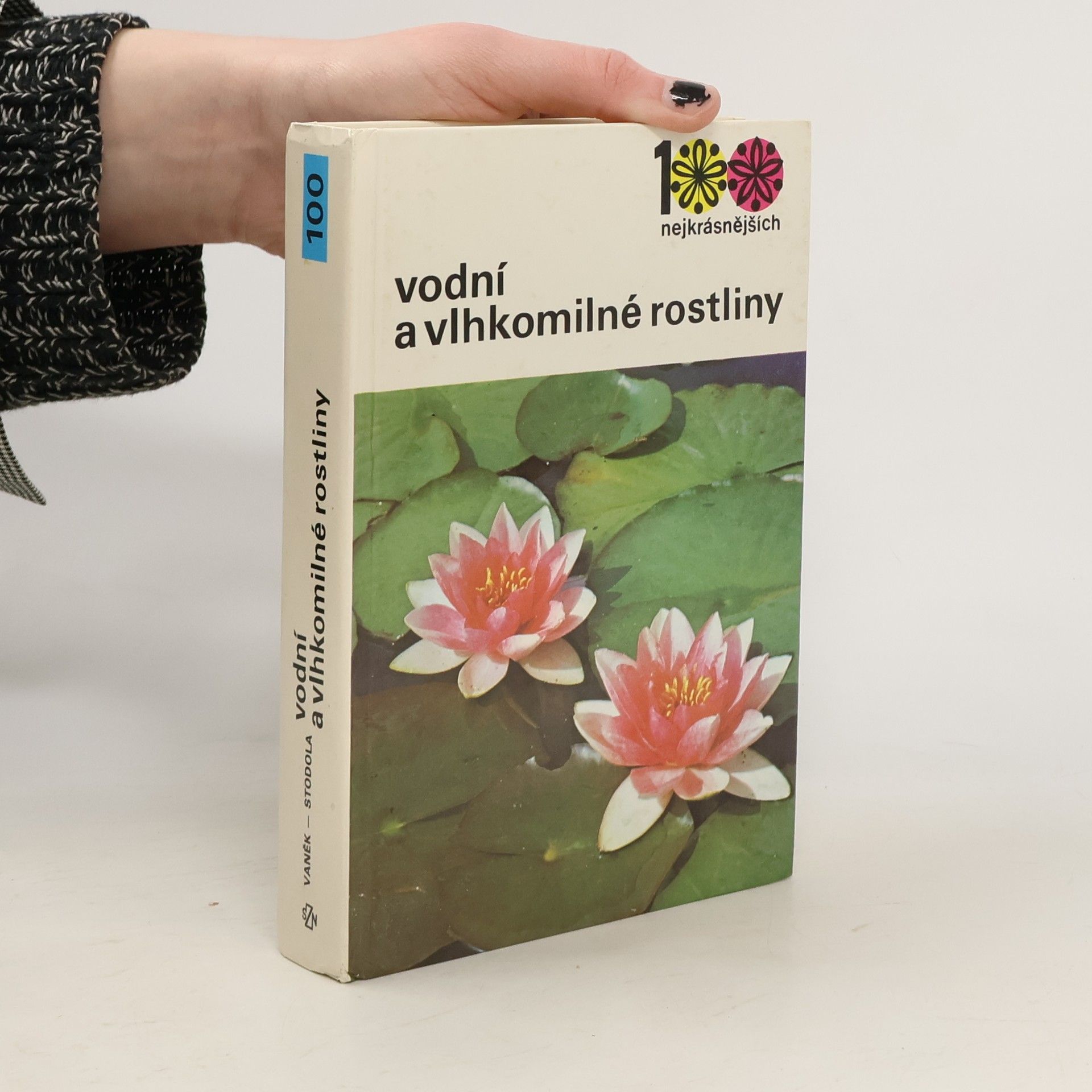 Vodní a vlhkomilné rostliny