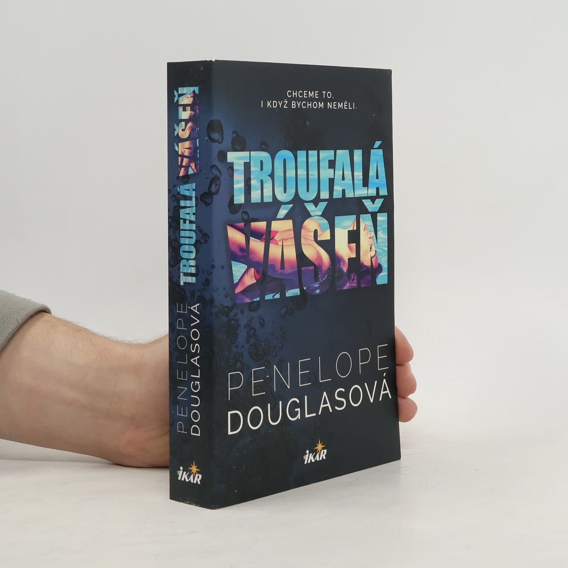 Penelope Douglas Troufalá vášeň